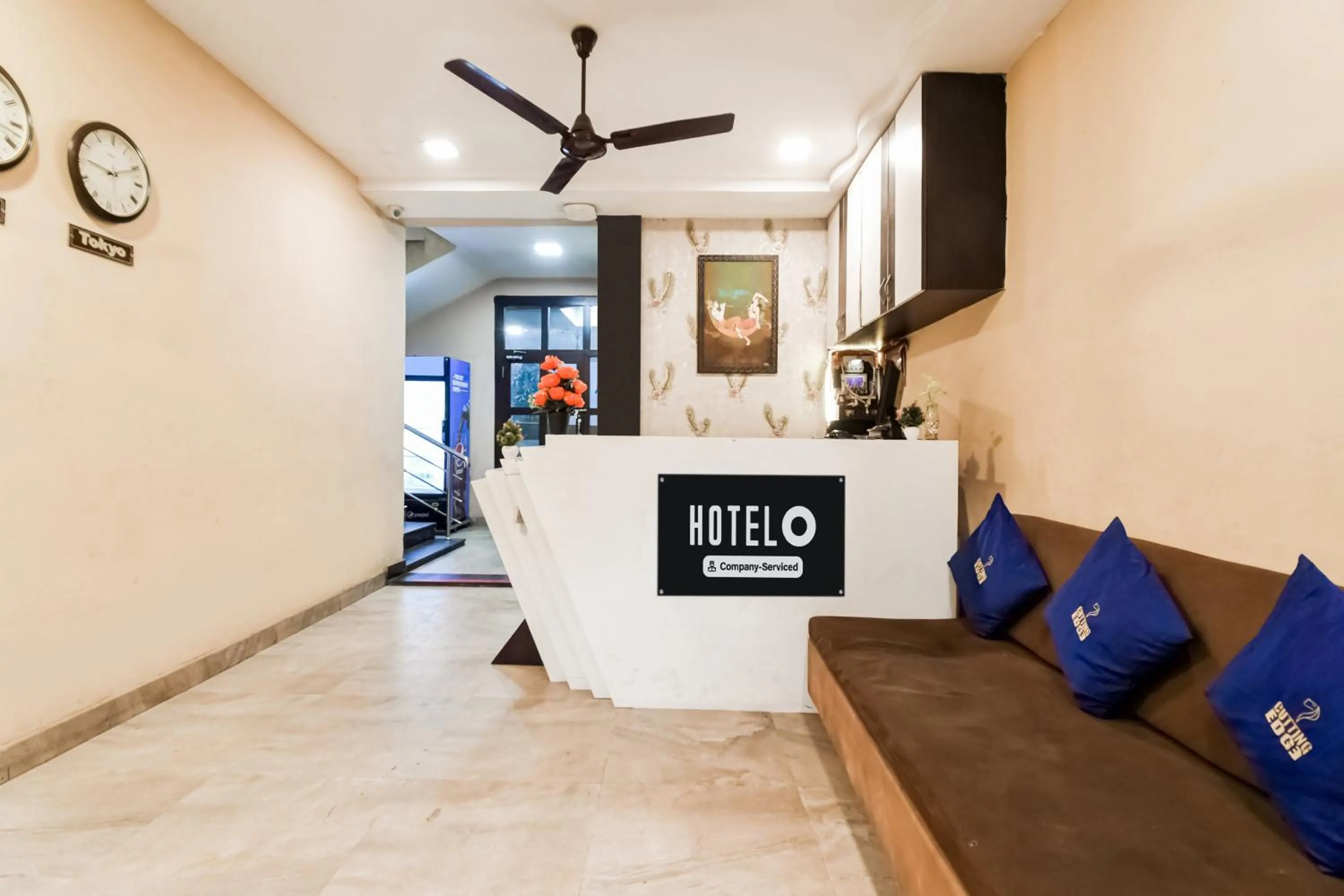Lobby or reception in Hotel O Raipur City Center Formerly South Inn