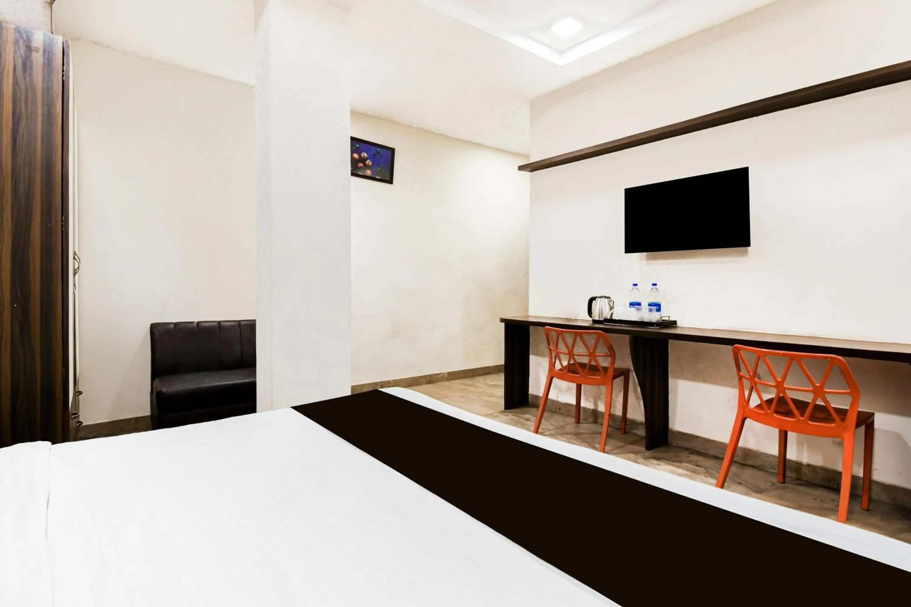 Bedroom, Bed in Hotel O Raipur City Center Formerly South Inn