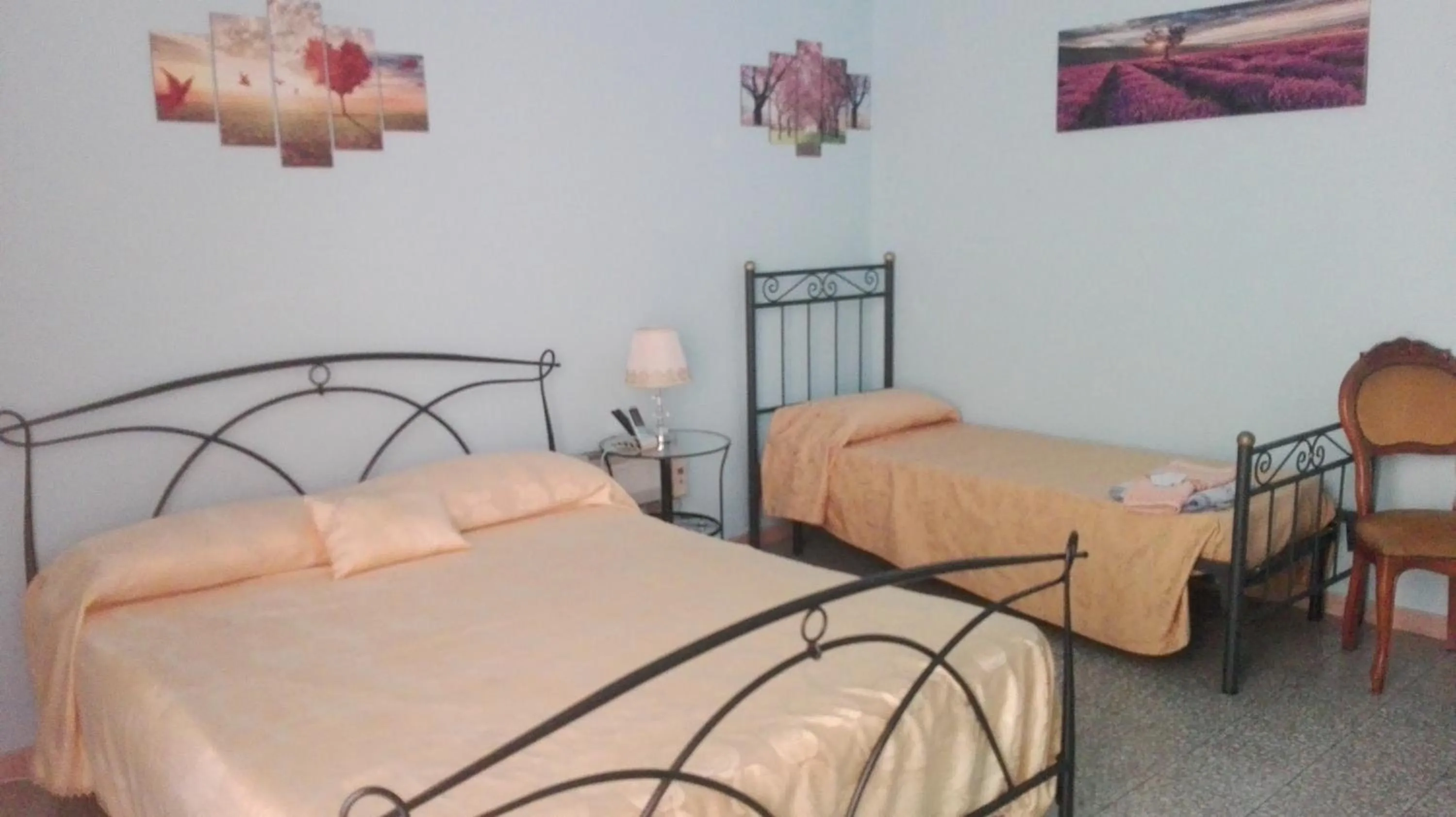 Photo of the whole room, Bed in B&B Bella Stella