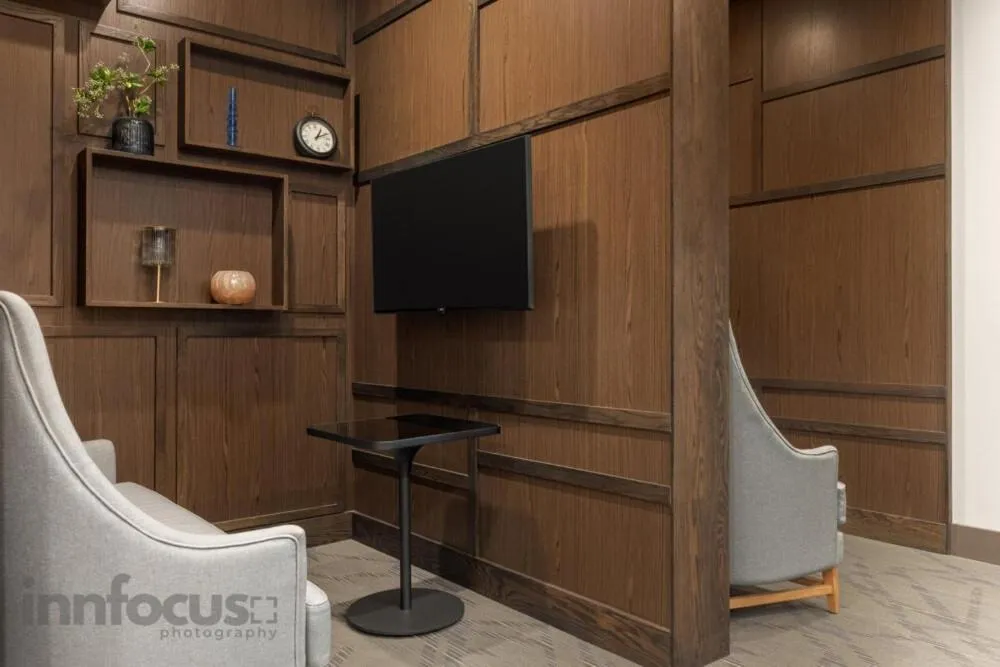 Business facilities in Hyatt Place Mississauga / Airport Corp Center