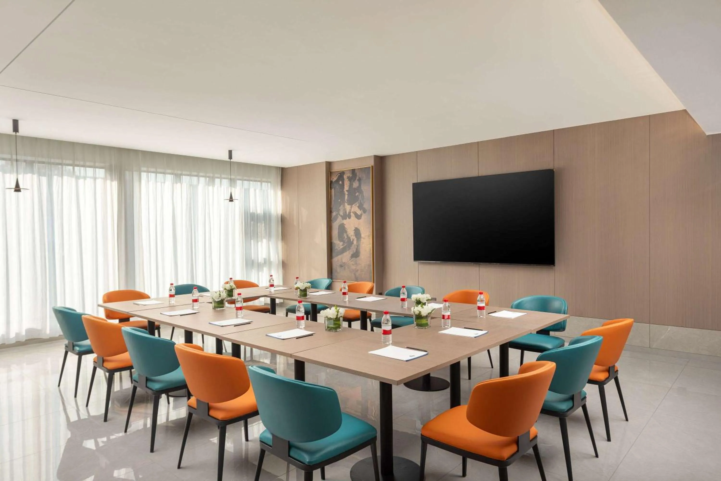 Meeting/conference room in Days Inn by Wyndham Xi'an Yanliang