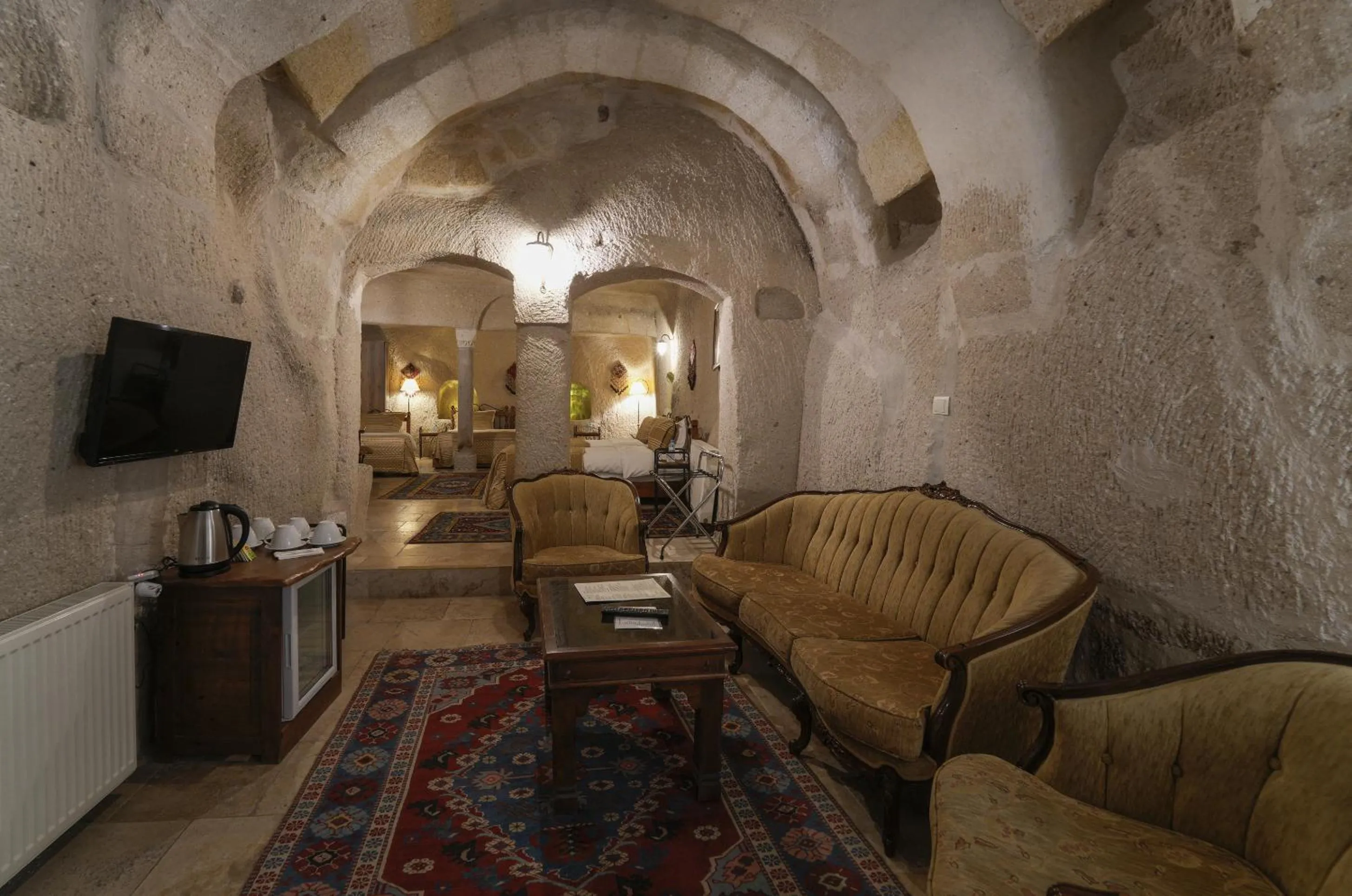 TV and multimedia in Tekkaya Cave Hotel