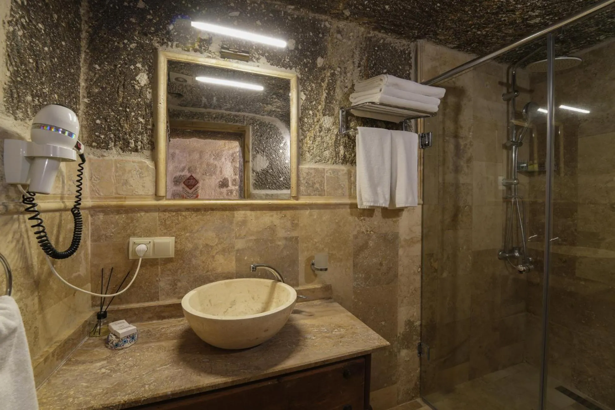 Bathroom in Tekkaya Cave Hotel