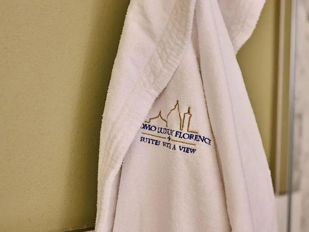 Two-Bedroom Apartment in Duomo Luxury Florence Appartment Two-Bedroom Apartment in Duomo Luxury Florence Appartment