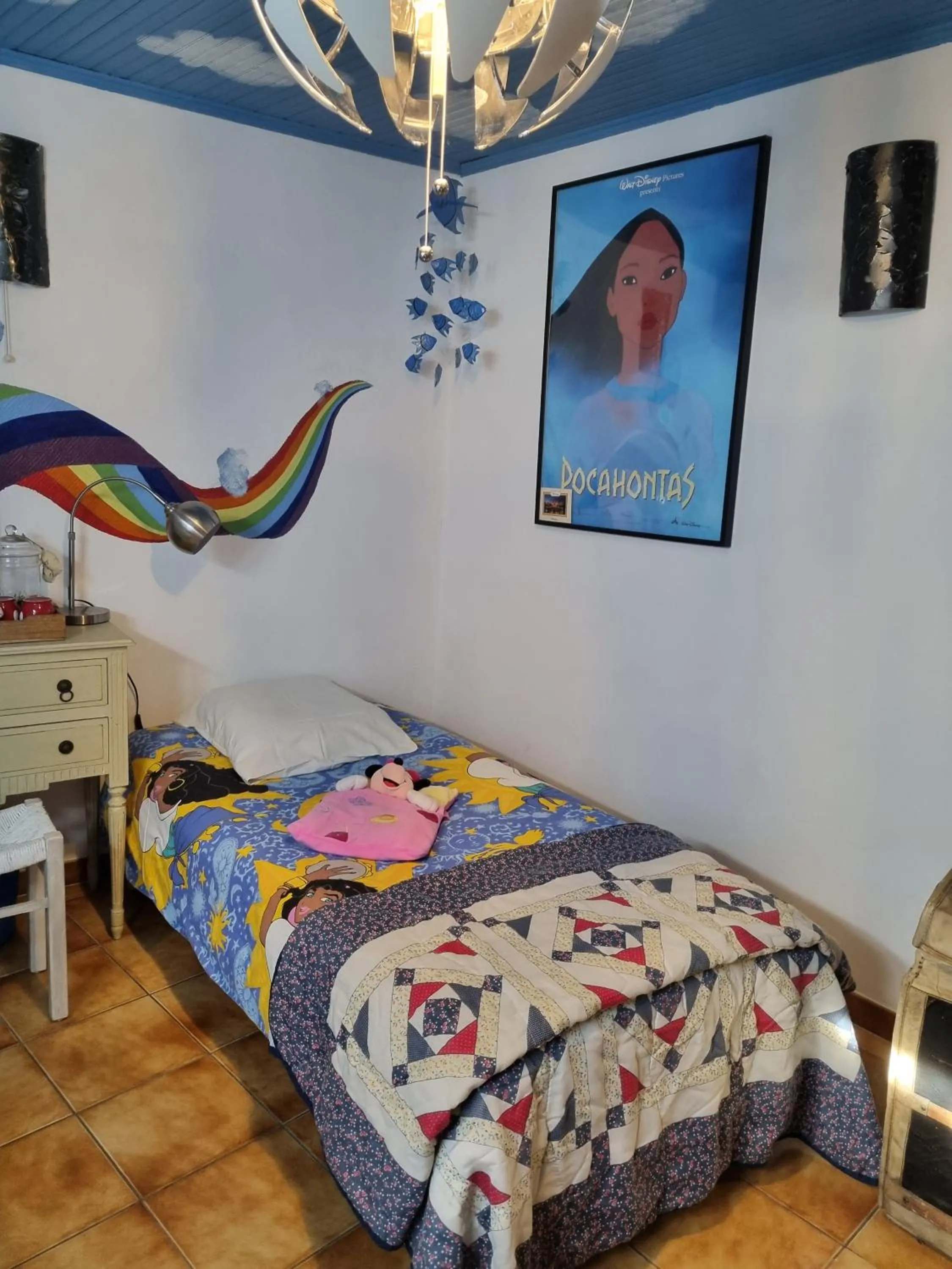 Photo of the whole room, Bed in Gite Fa Mille maison bleu