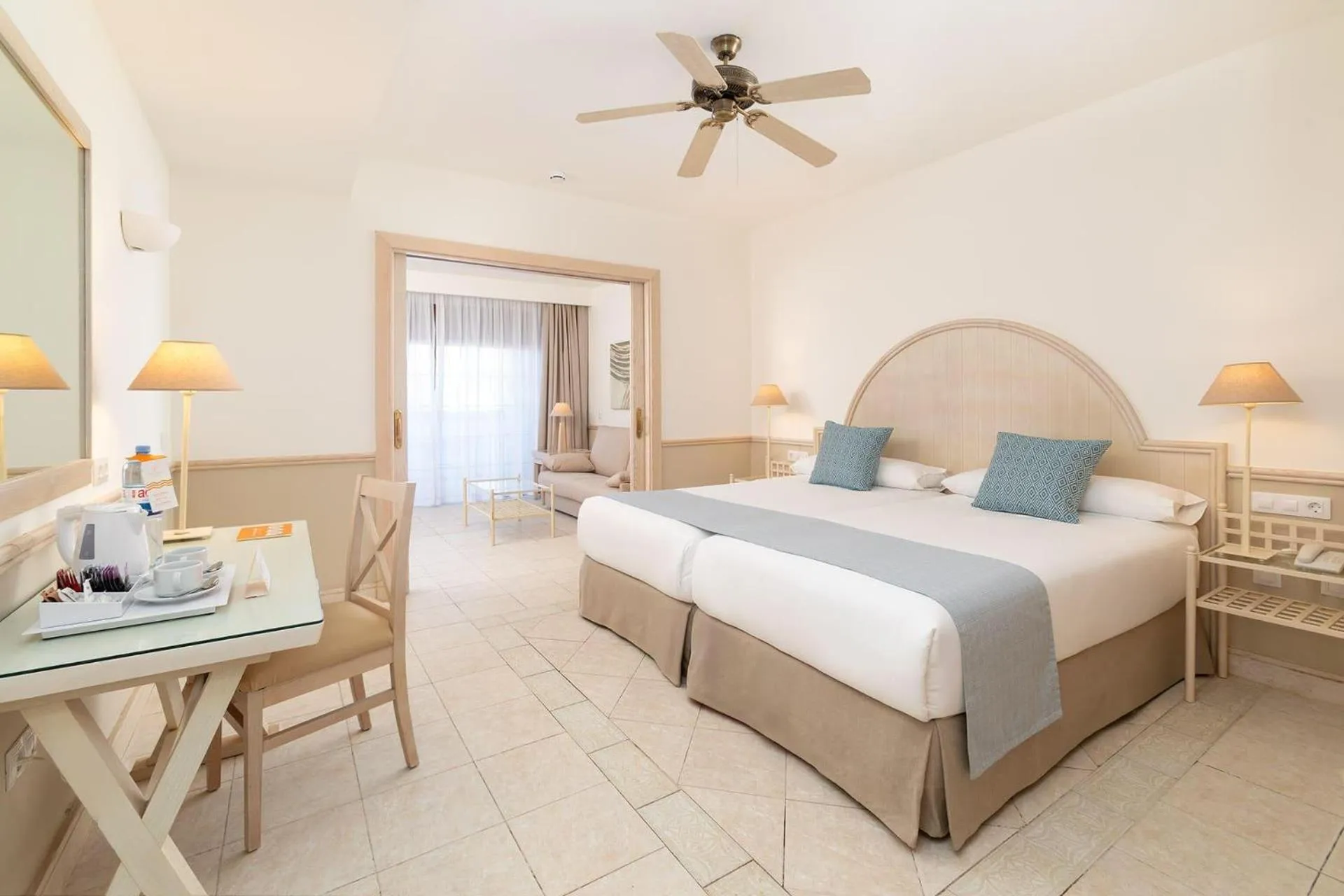 Photo of the whole room, Bed in Gran Castillo Tagoro Family & Fun Playa Blanca