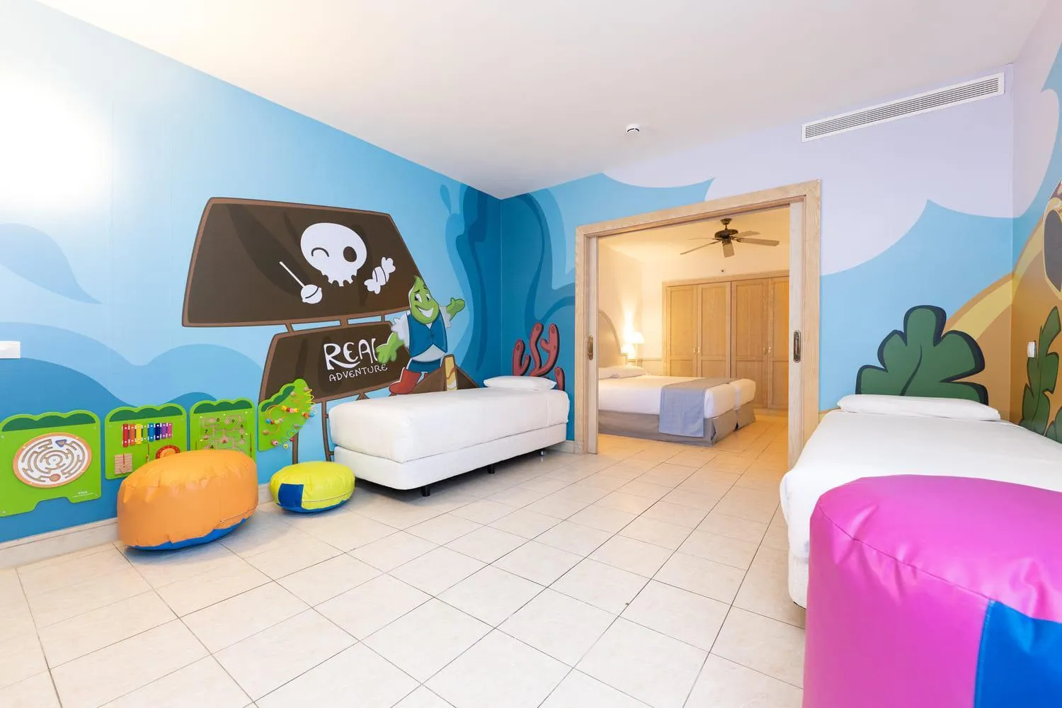 children, Bed in Gran Castillo Tagoro Family & Fun Playa Blanca