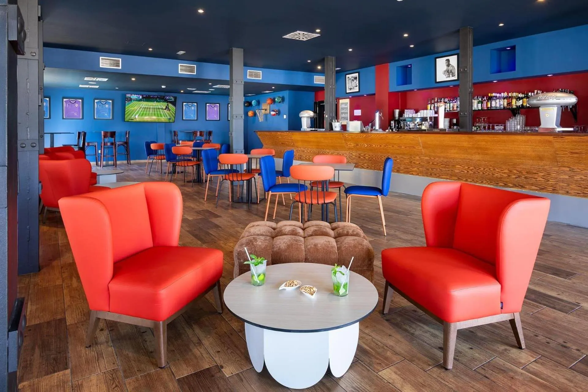 Lounge or bar in Gran Castillo Tagoro Family & Fun Playa Blanca