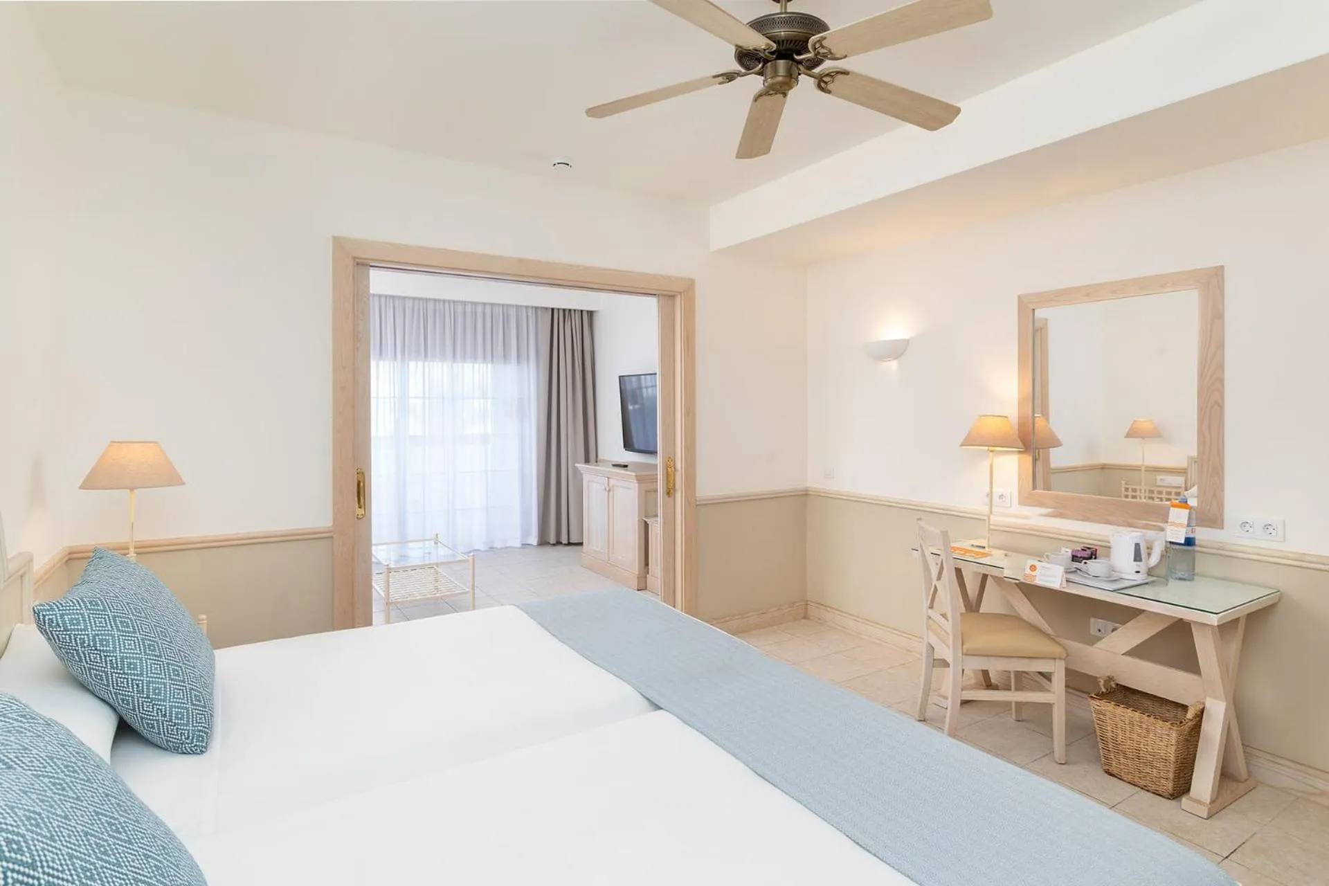 Bedroom, Bed in Gran Castillo Tagoro Family & Fun Playa Blanca