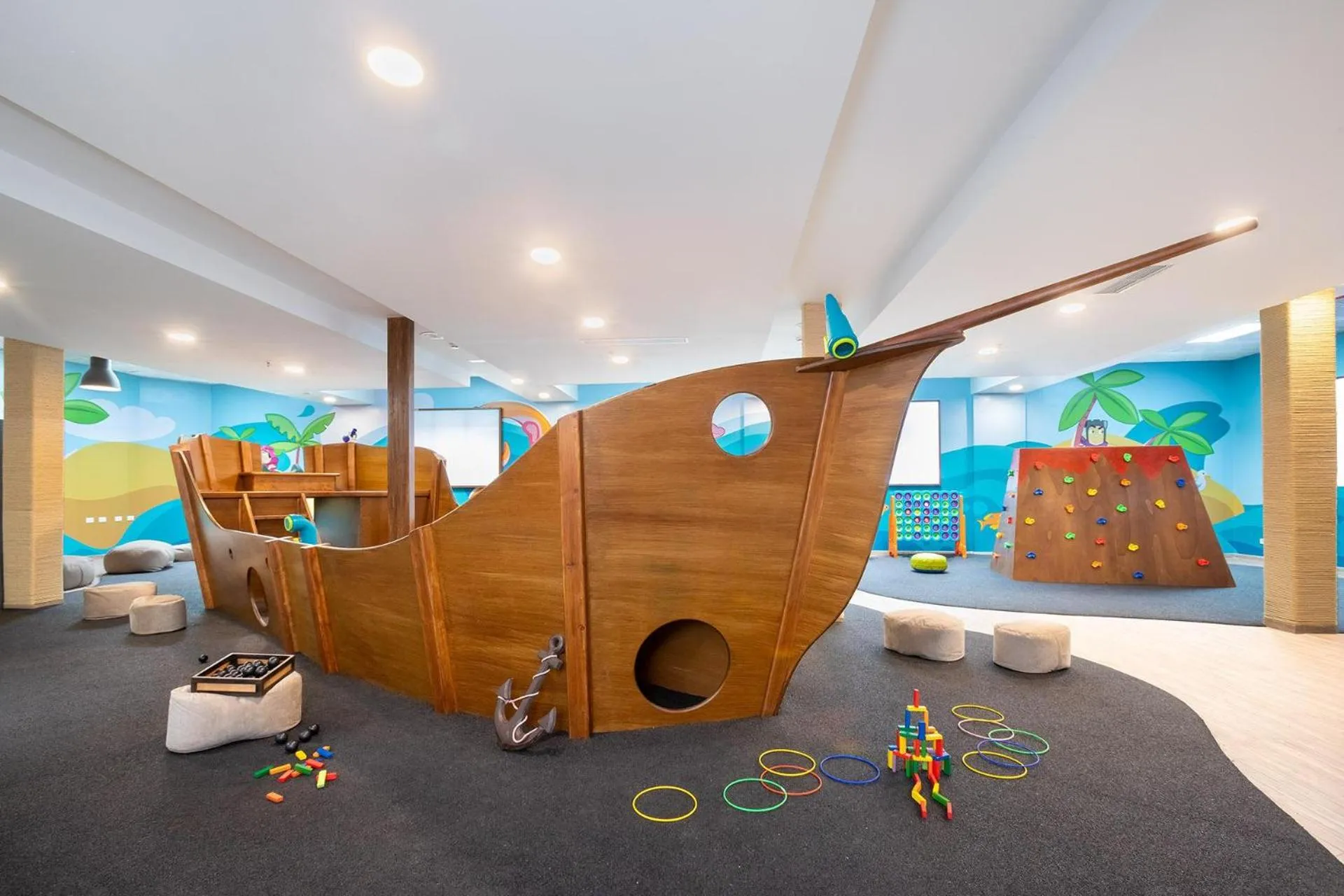 Activities in Gran Castillo Tagoro Family & Fun Playa Blanca