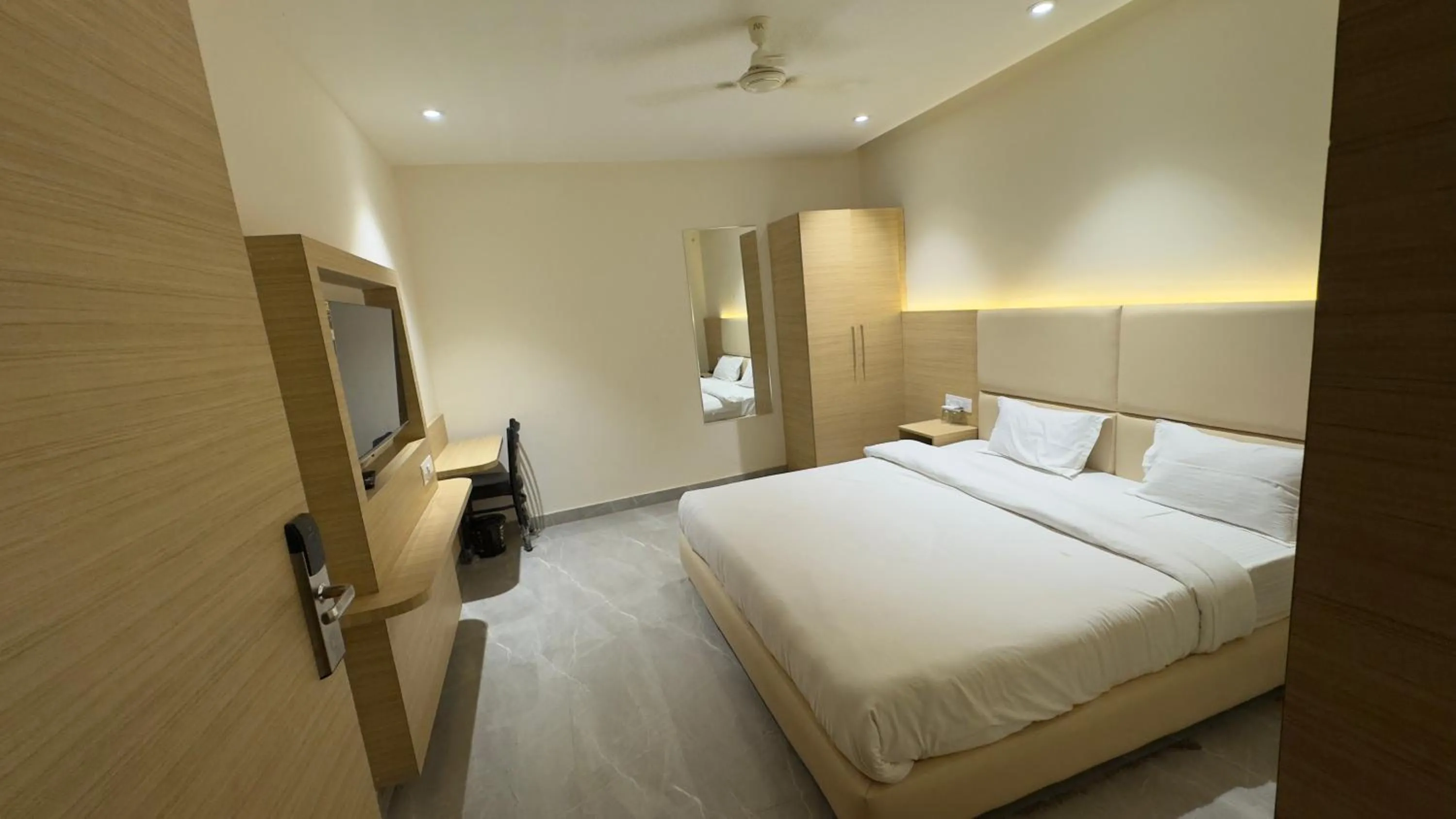 Bed in Hotel The Lotus