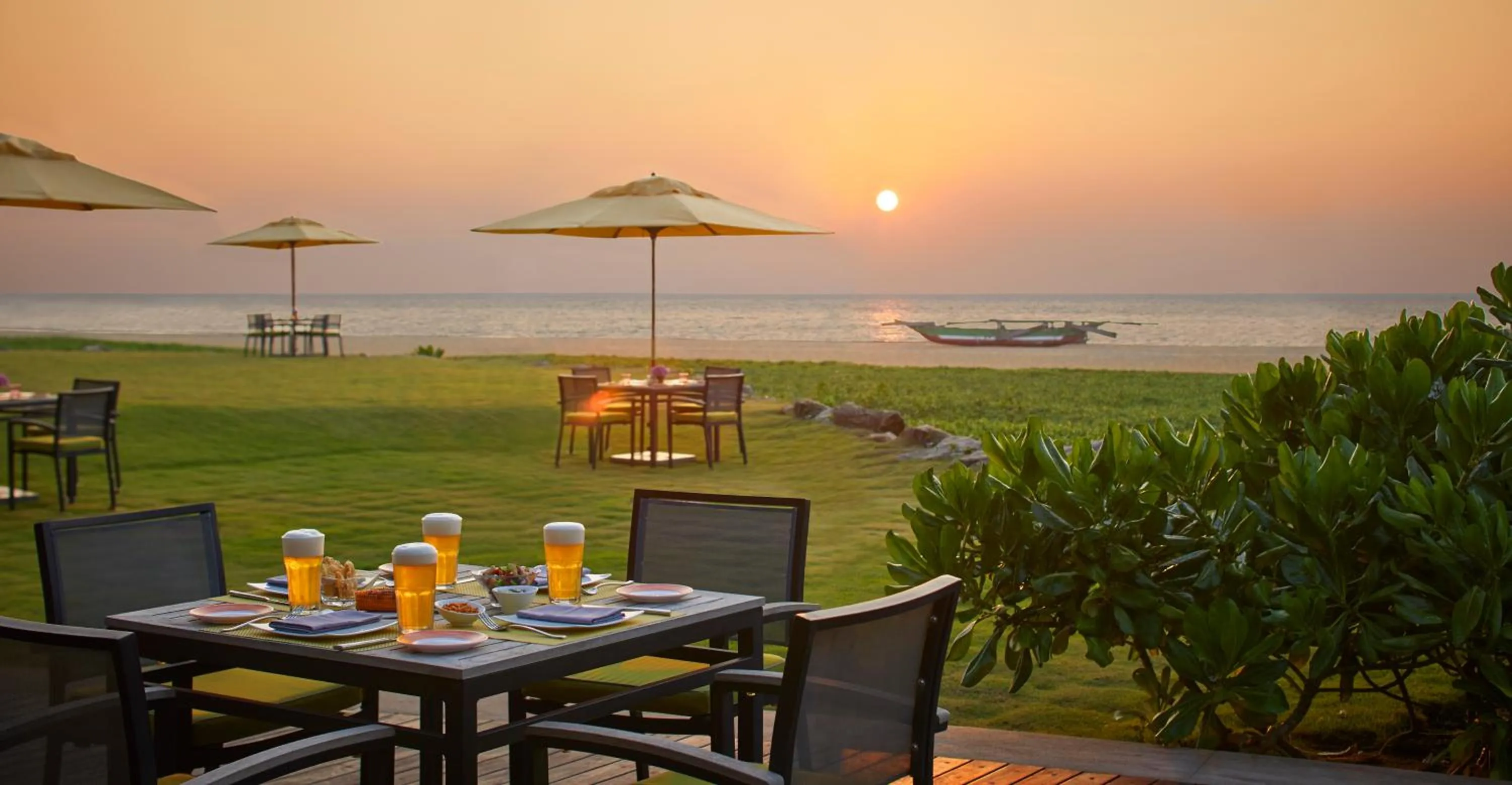 Lounge or bar in Sentido Heritance Negombo