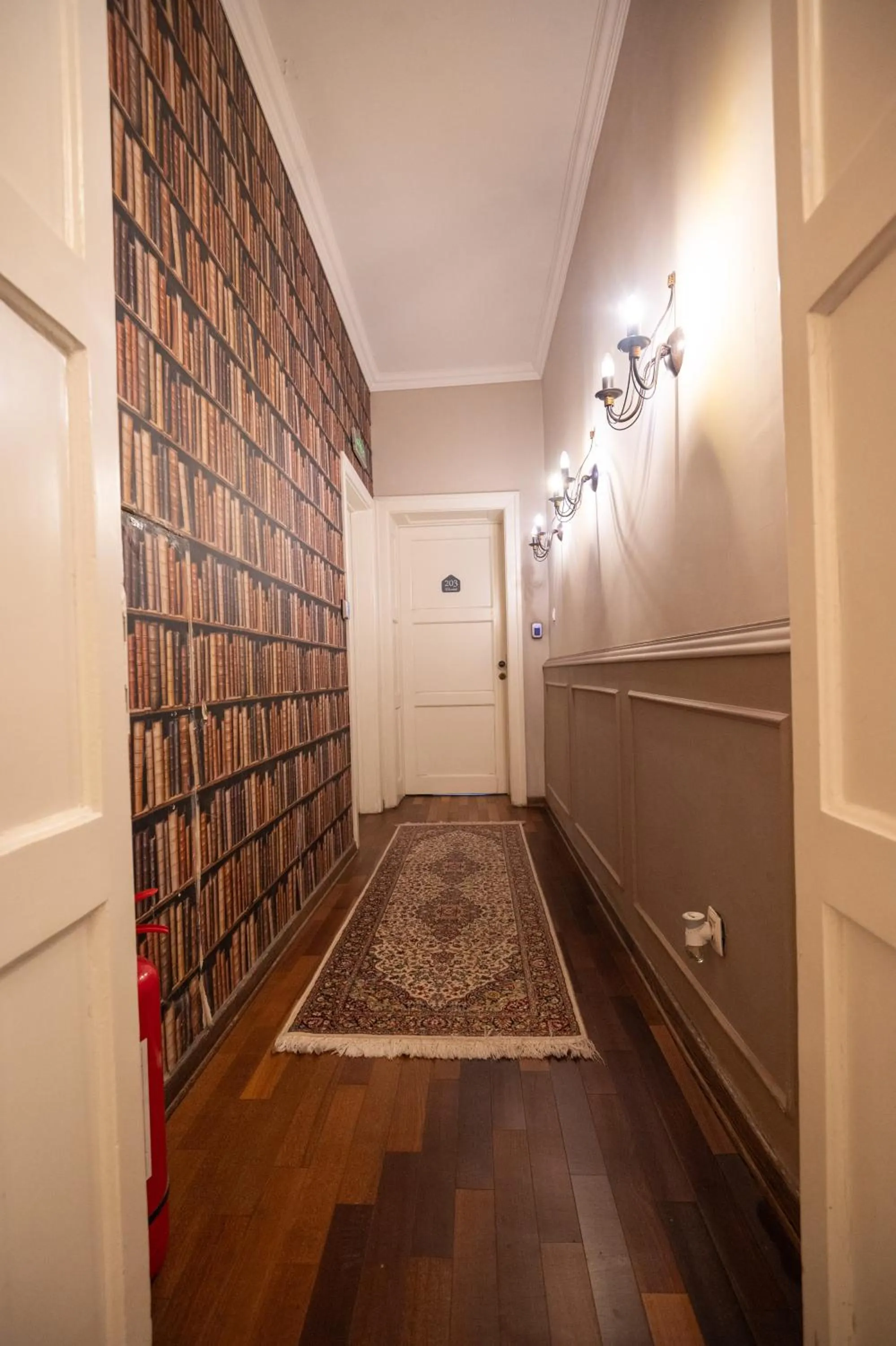 Property building in Hotel London B&B