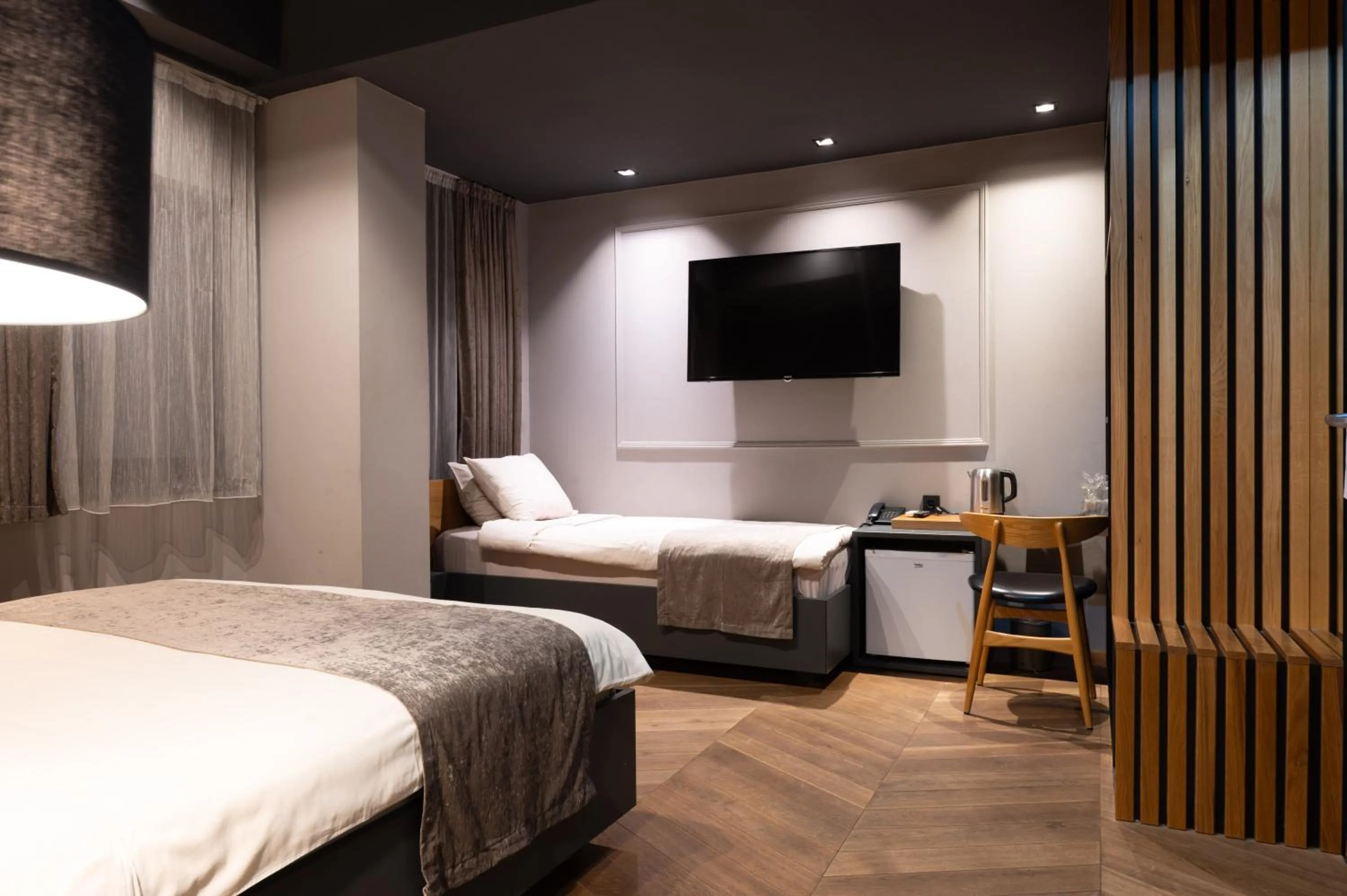 Bed in Hotel London B&B