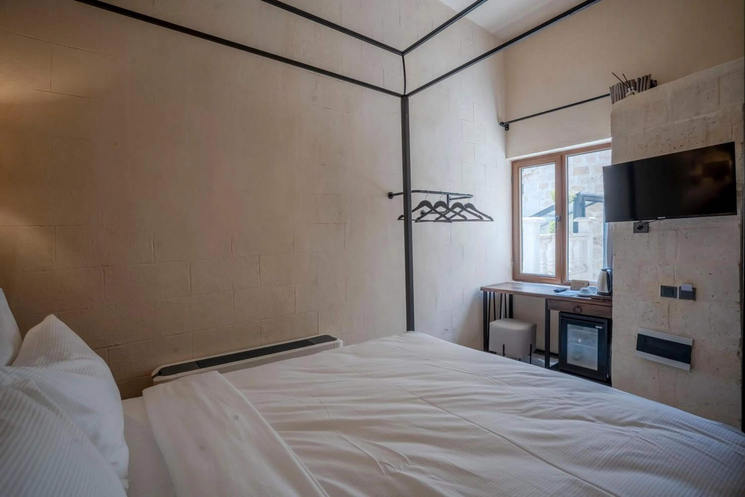 Bed in Maran House Mardin