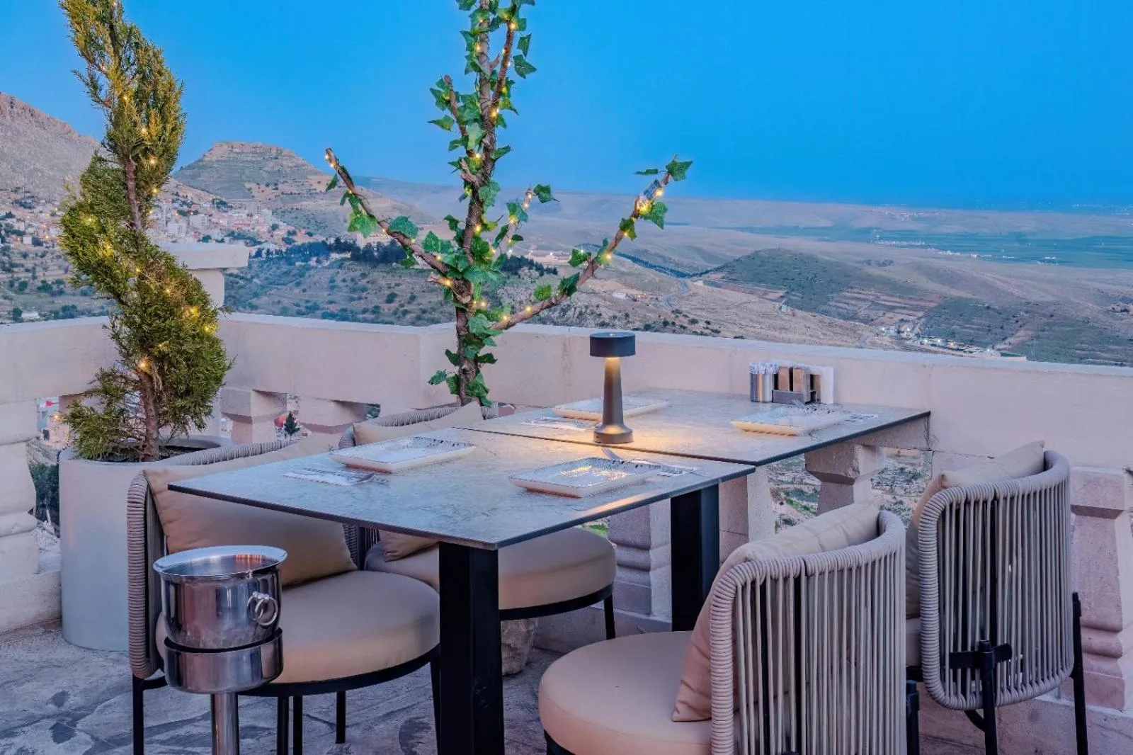 Restaurant/places to eat in Maran House Mardin