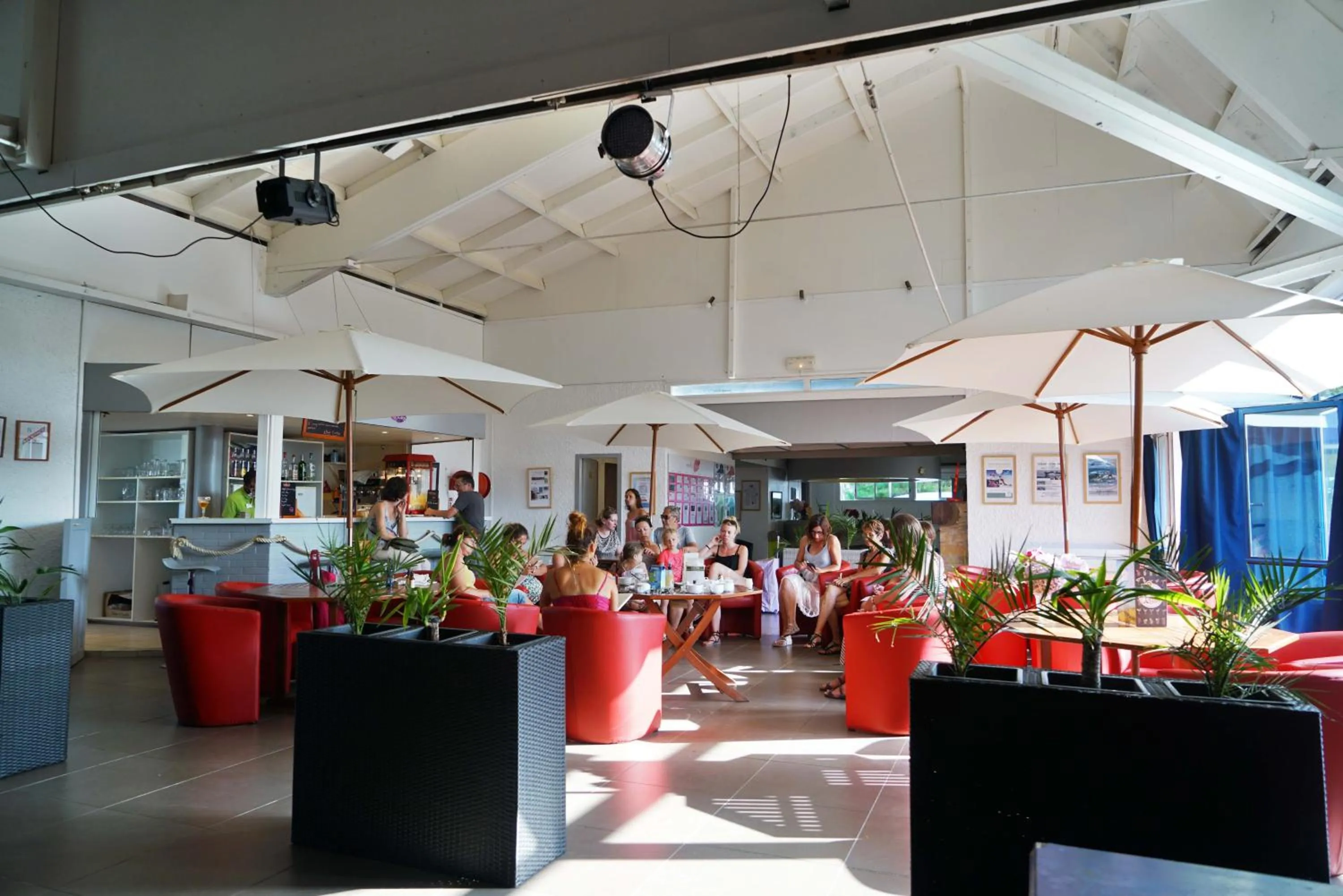 Lounge or bar in VVF Belle-Île-en-Mer