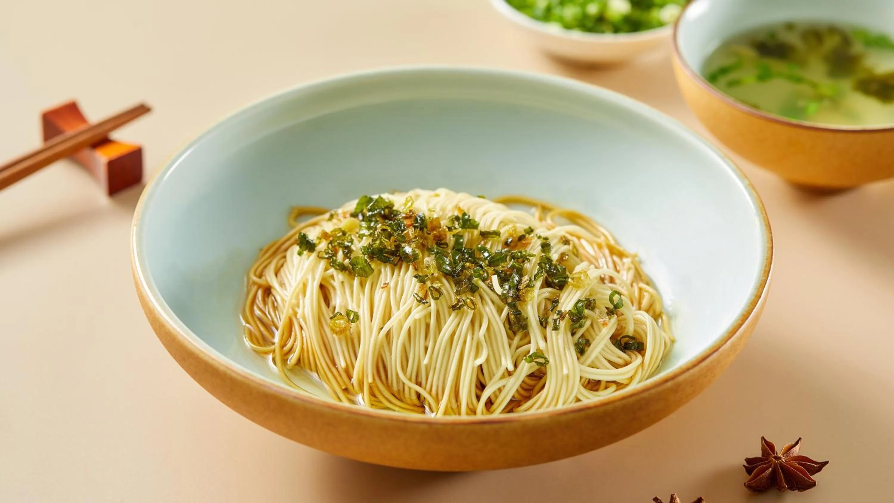 Bedroom in Holiday Inn Shanghai Pudong Airport, an IHG Hotel