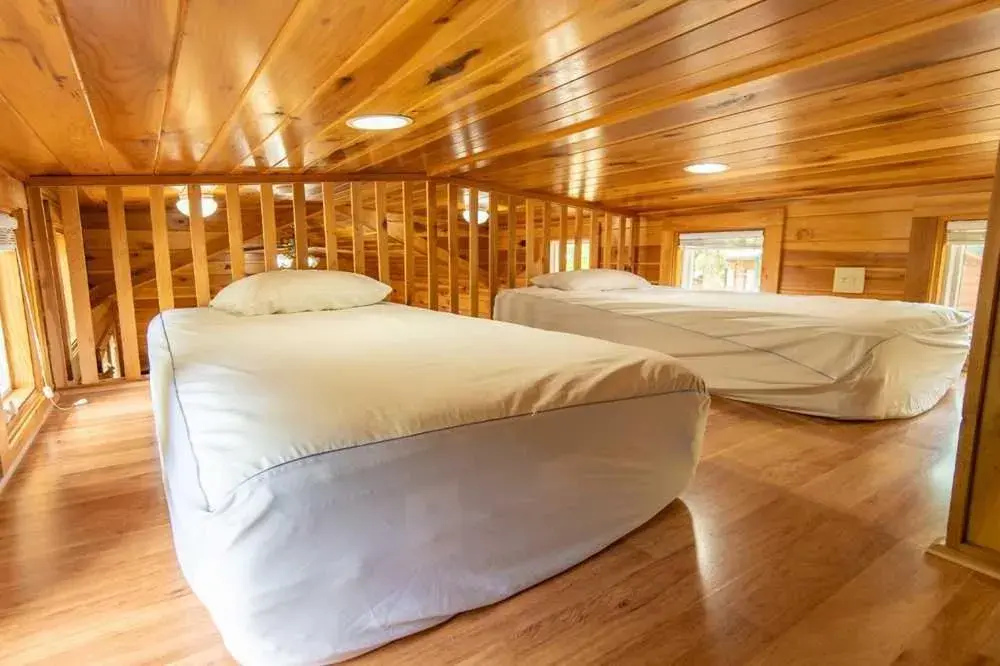 Deluxe Family Suite in Port of Kimberling Resort & Campground Deluxe Family Suite in Port of Kimberling Resort & Campground