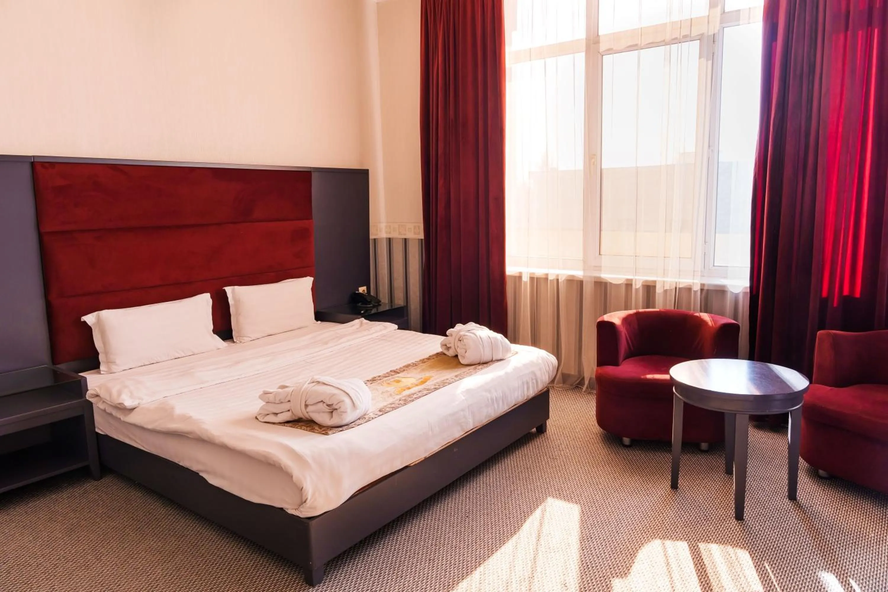 Photo of the whole room in Almaty Grand Erbil Hotel