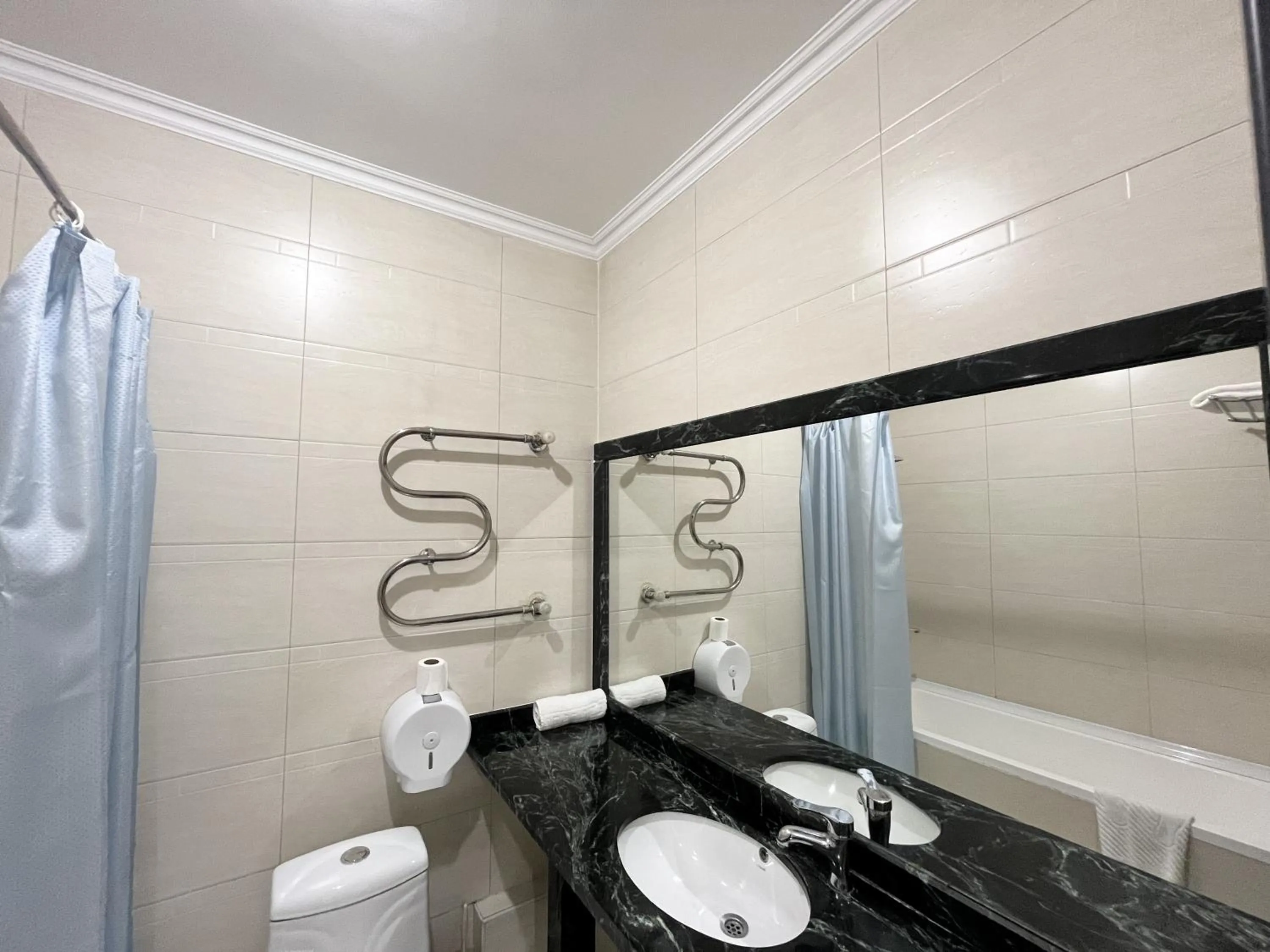 Bathroom in Almaty Grand Erbil Hotel