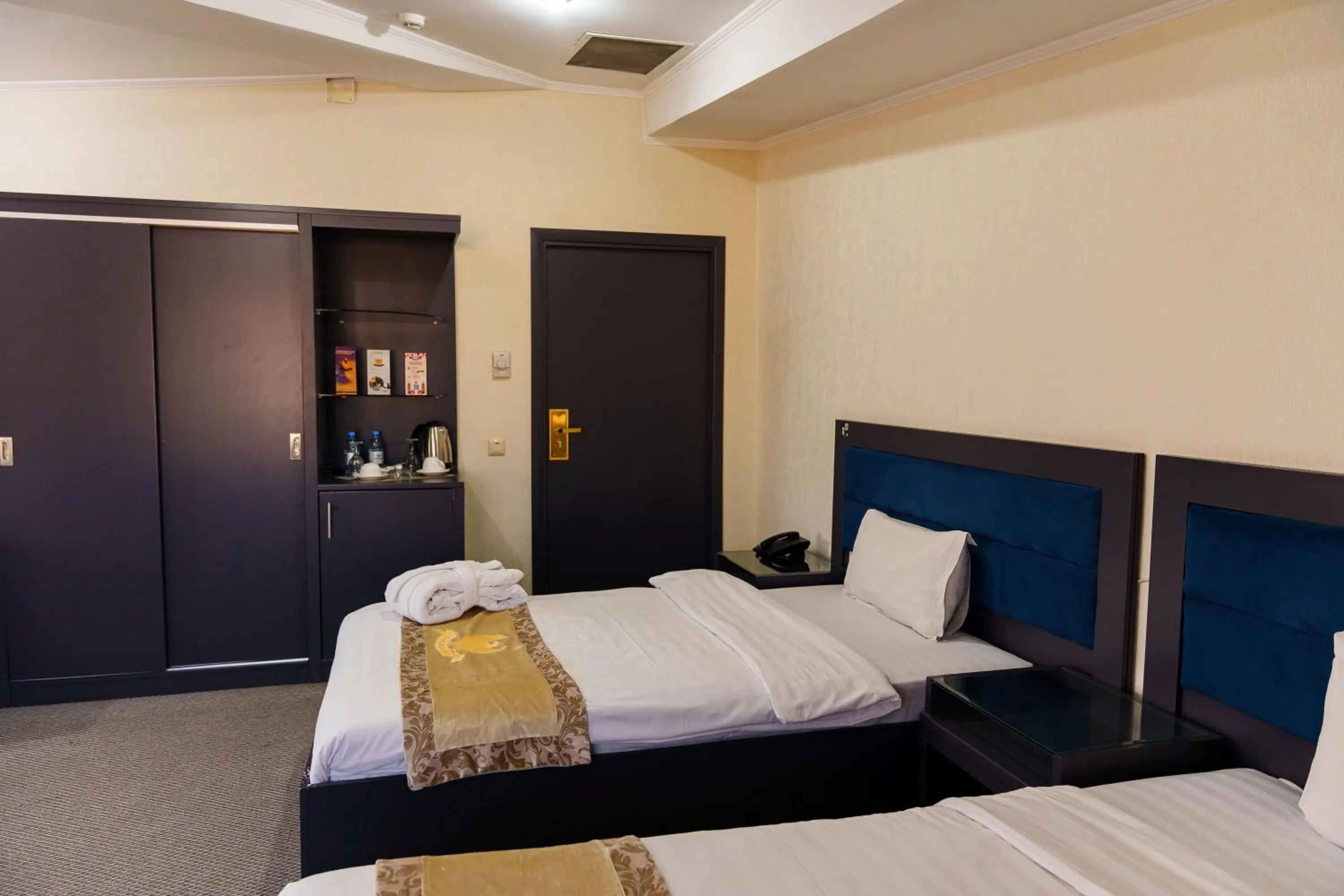 Photo of the whole room in Almaty Grand Erbil Hotel