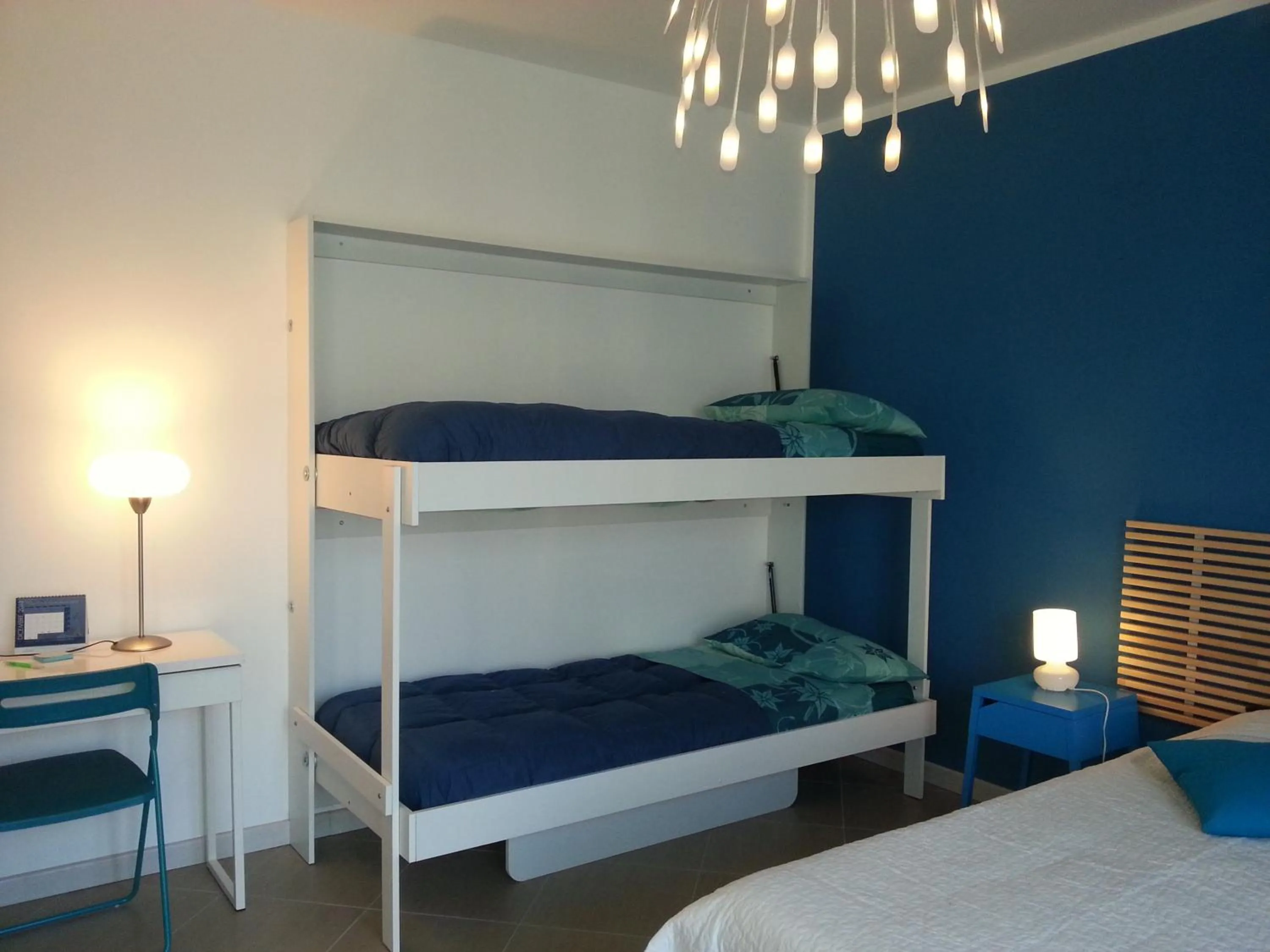 Shower, Bed in B&B LeTerrazze Boutique Hotel - Torino