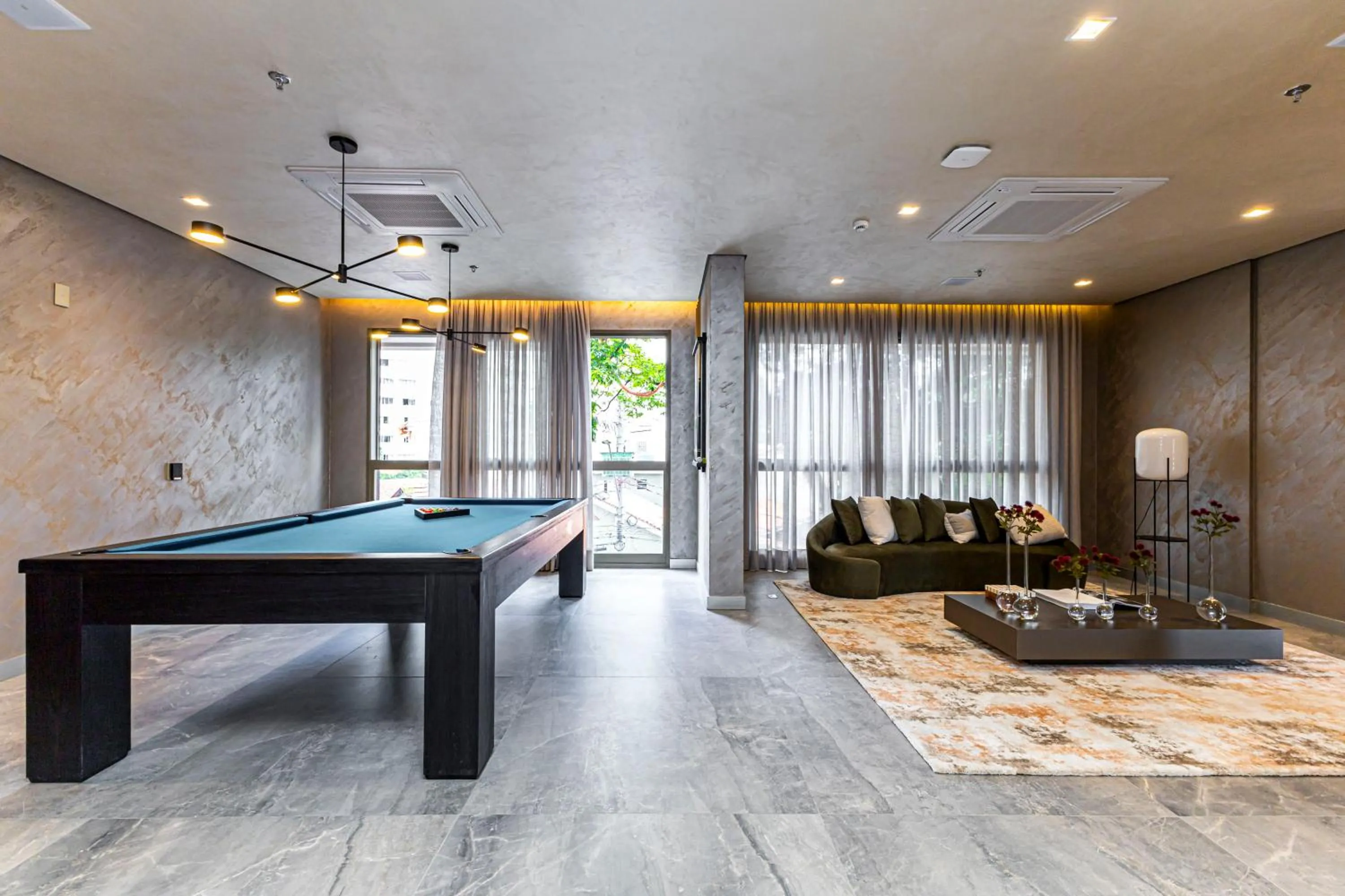 Property building in Charlie Santo Amaro - Piscina, Academia e Nota 9,2