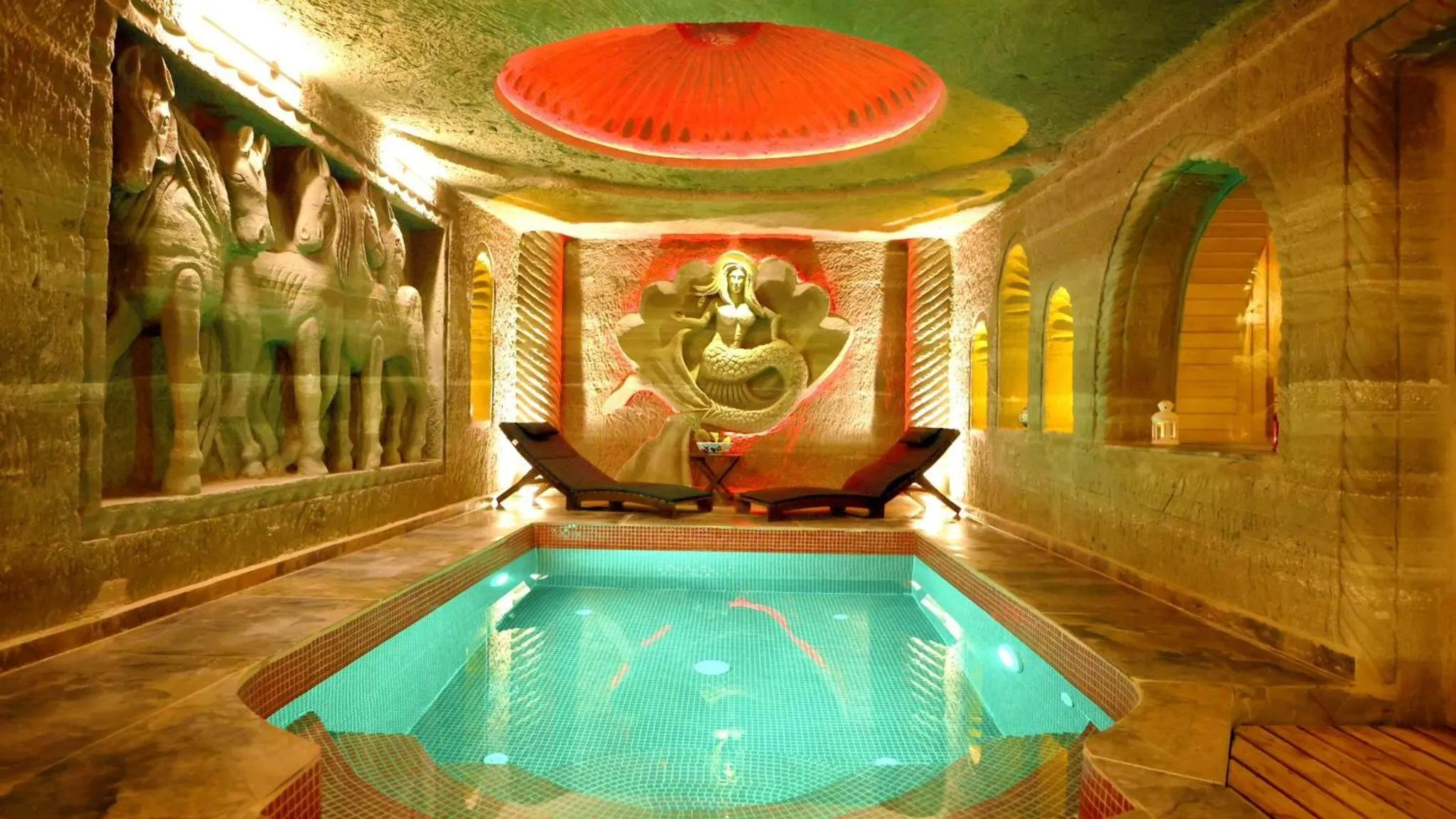 Swimming pool in Historical Goreme House