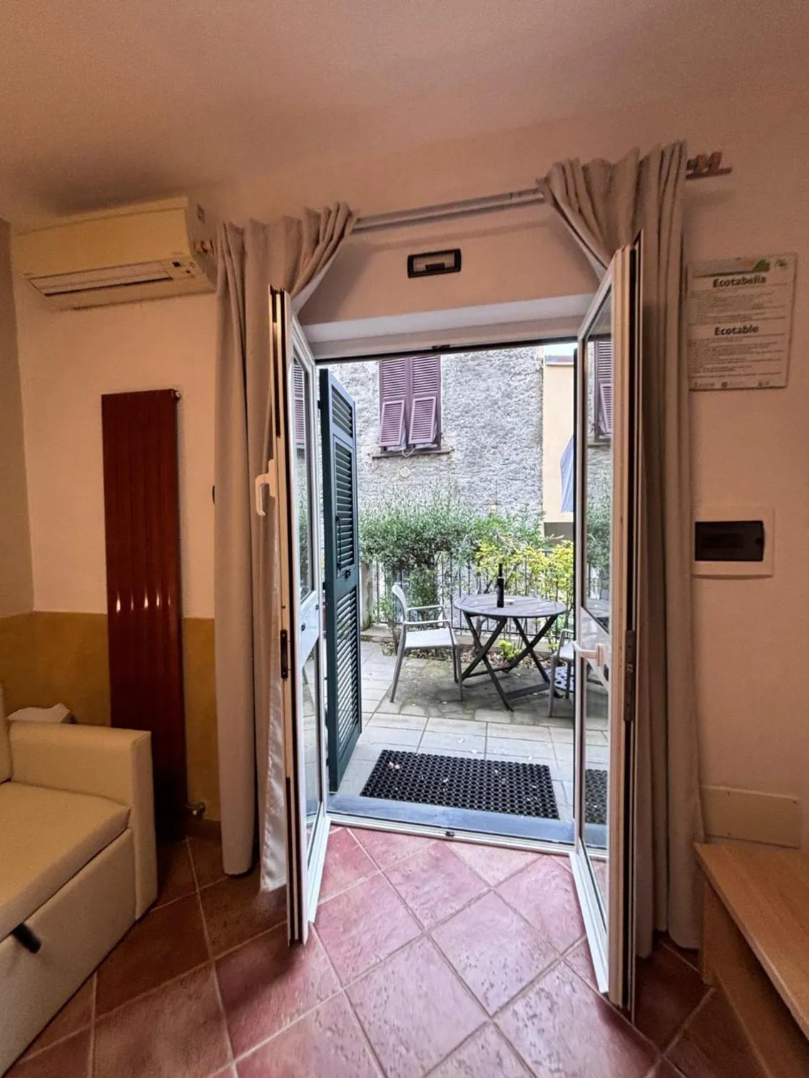 Inner courtyard view in Locanda Ca Da Iride