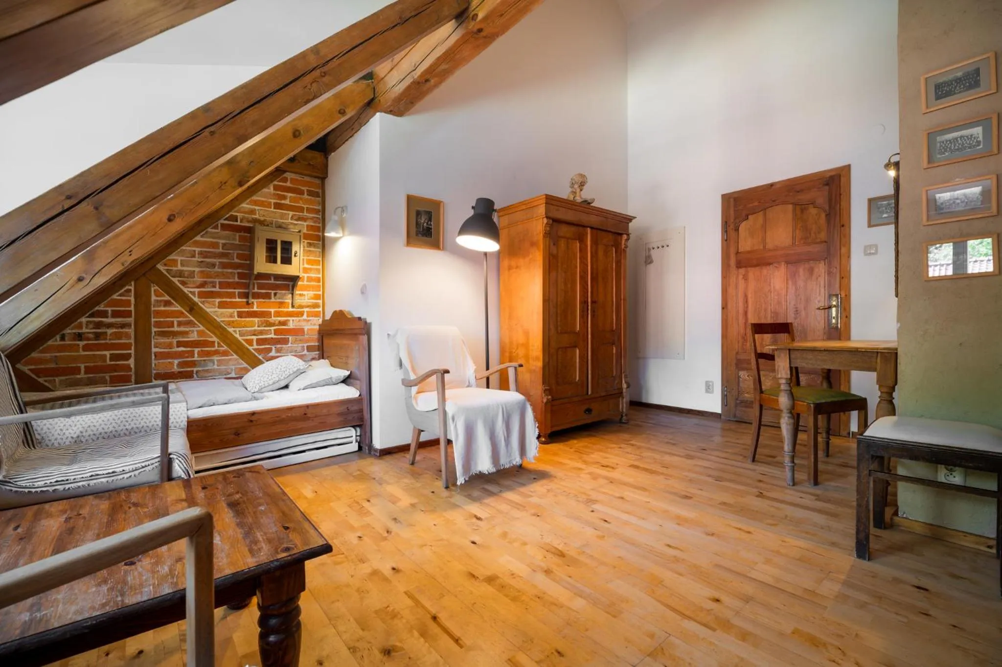 Dom Gościnny Stara Szkoła