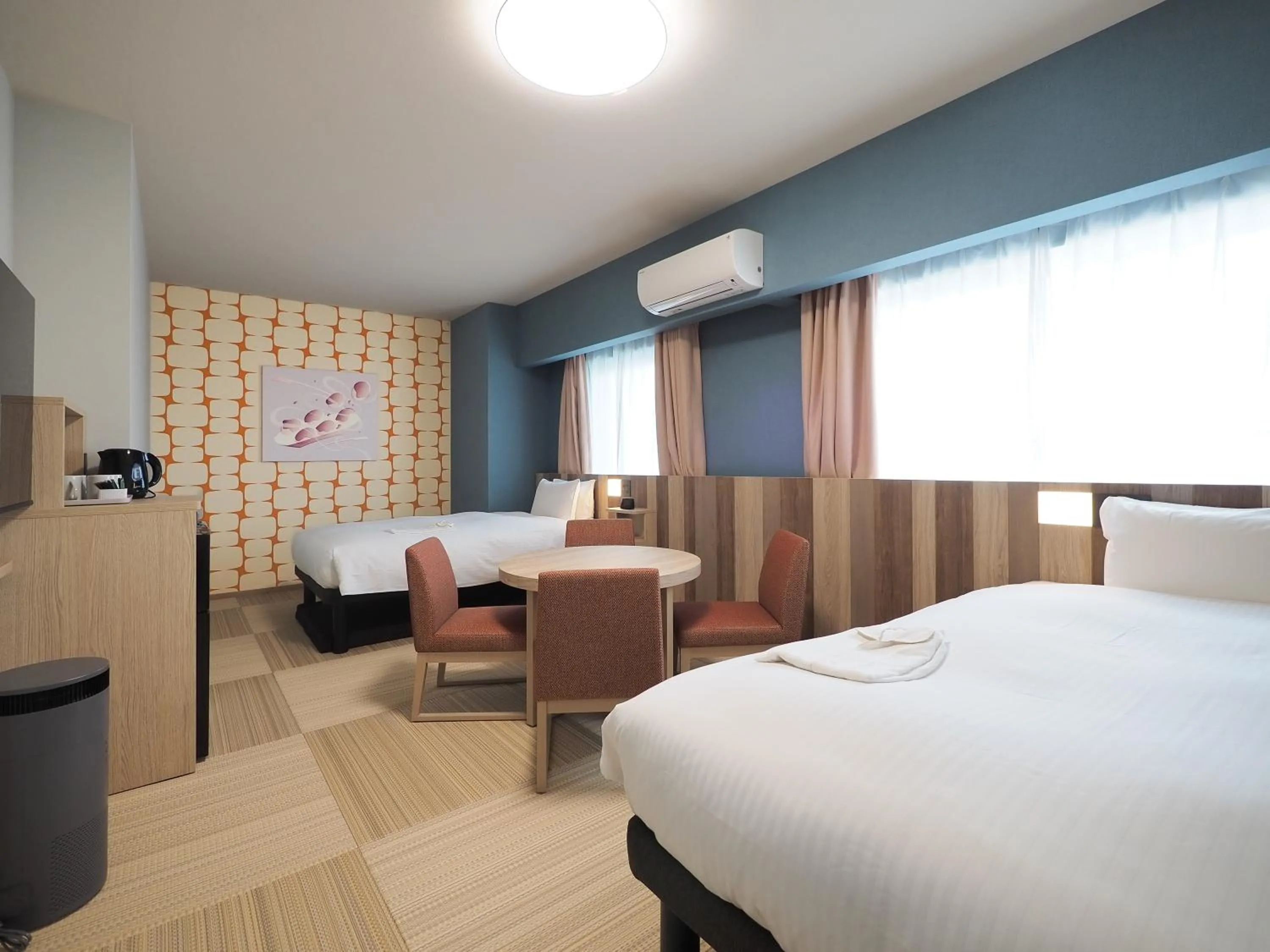 Bedroom, Bed in Hiyori Hotel Osaka Suminoekoen Station