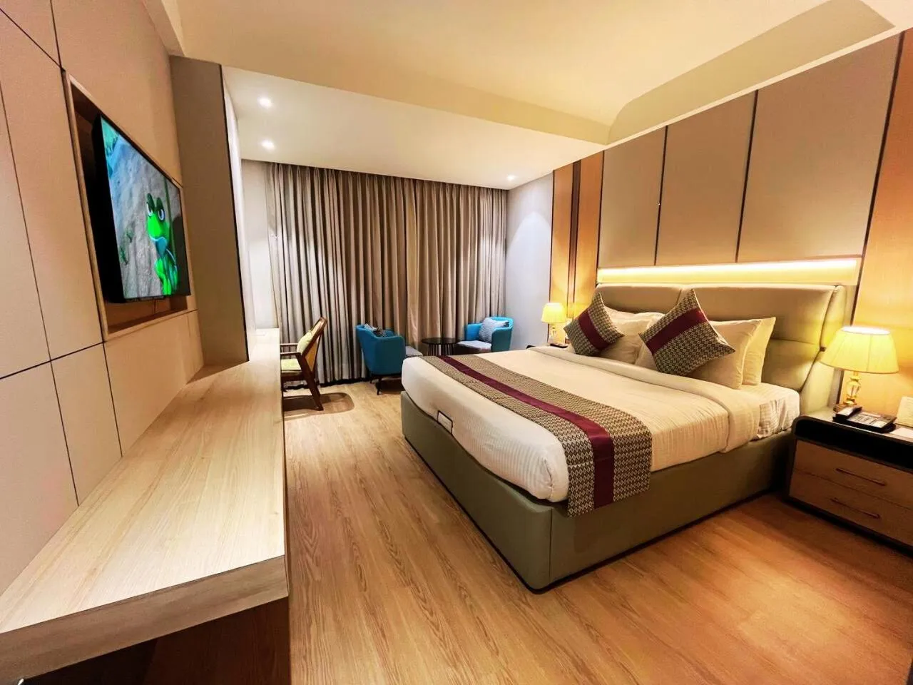 Bedroom, Bed in Orchid Hotel Chandigarh,Zirakpur