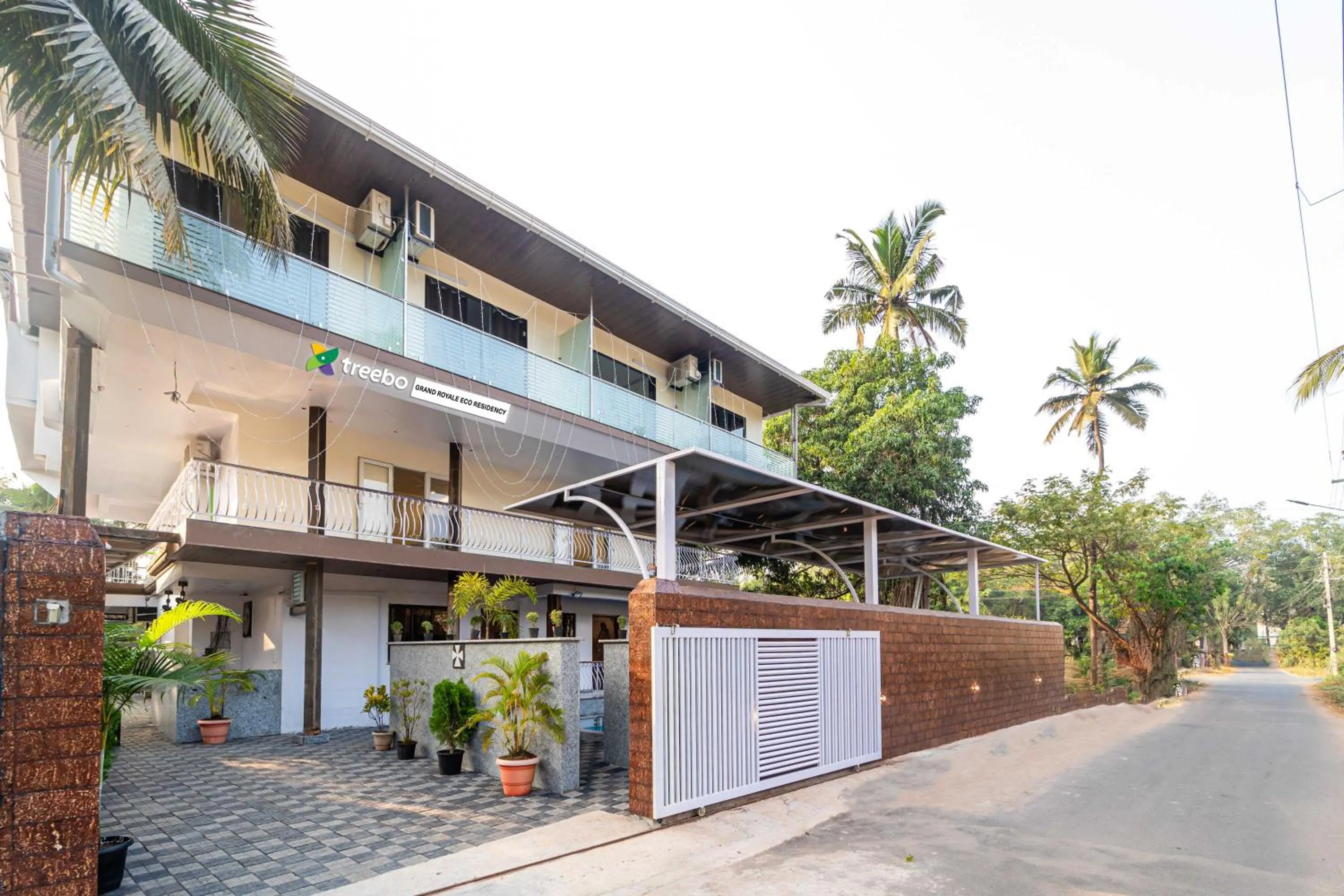 Treebo Grand Royale Eco Residency with Pool