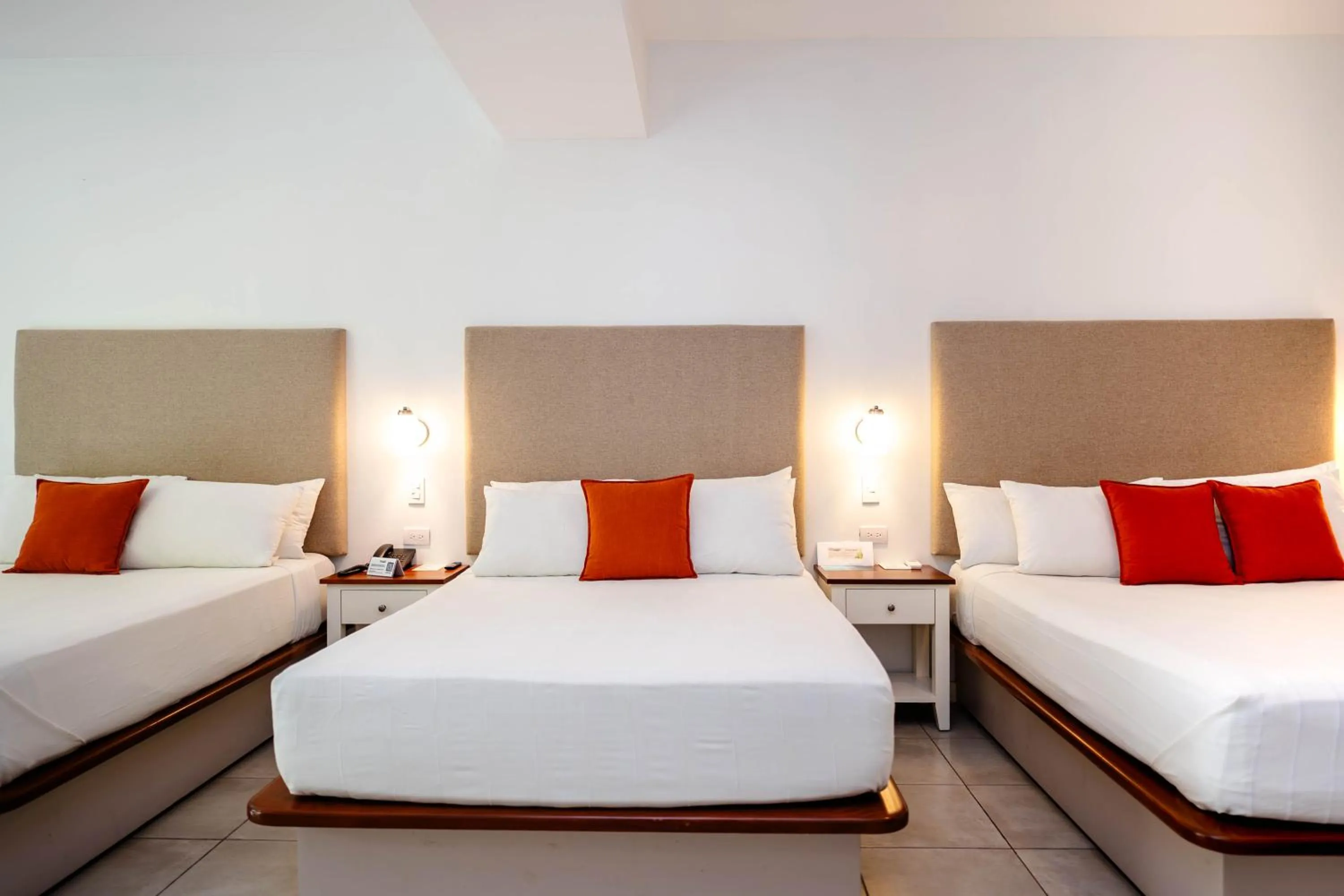 Bed in Boca Olas Resort Villas