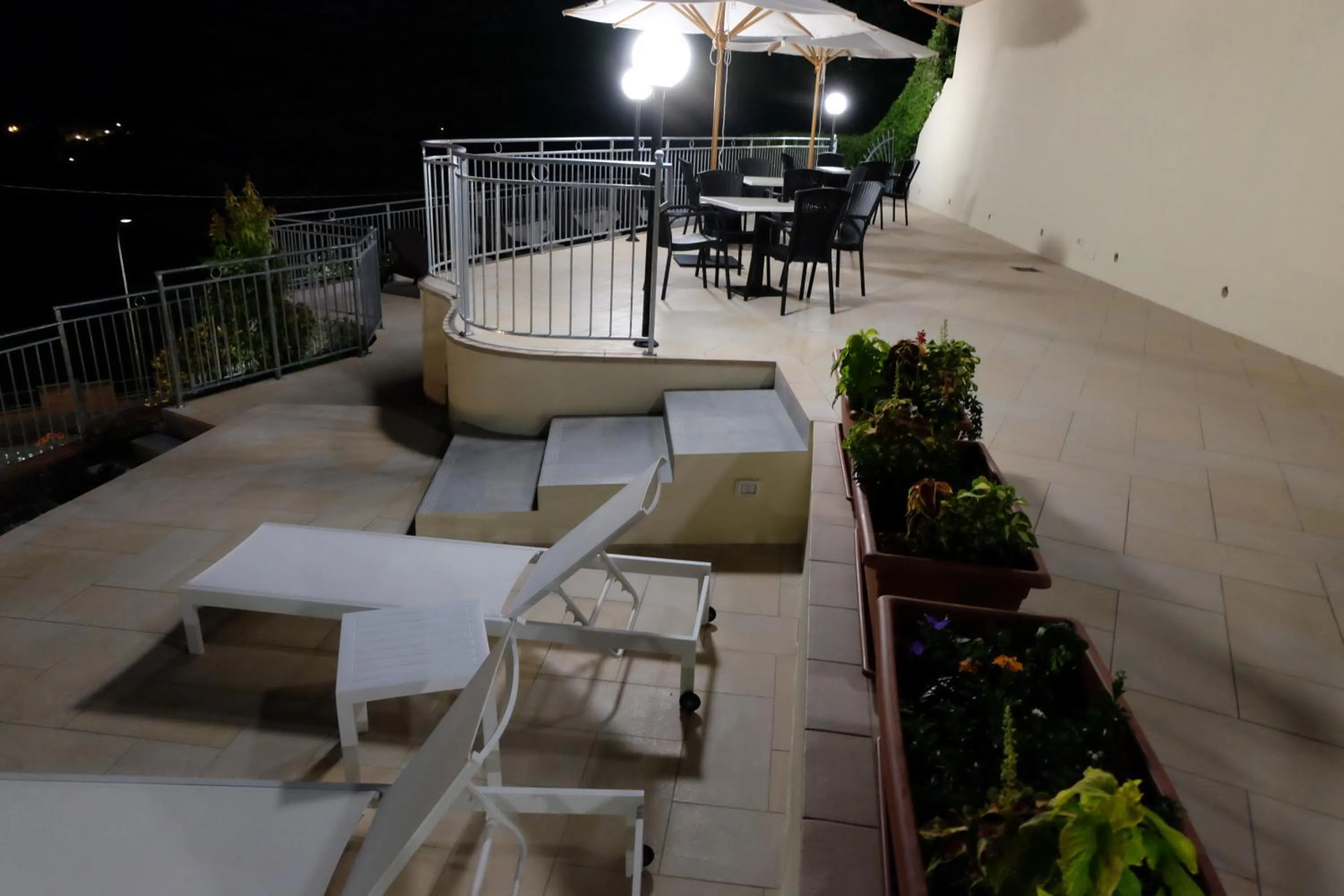 Balcony/Terrace in Albergo Elisa