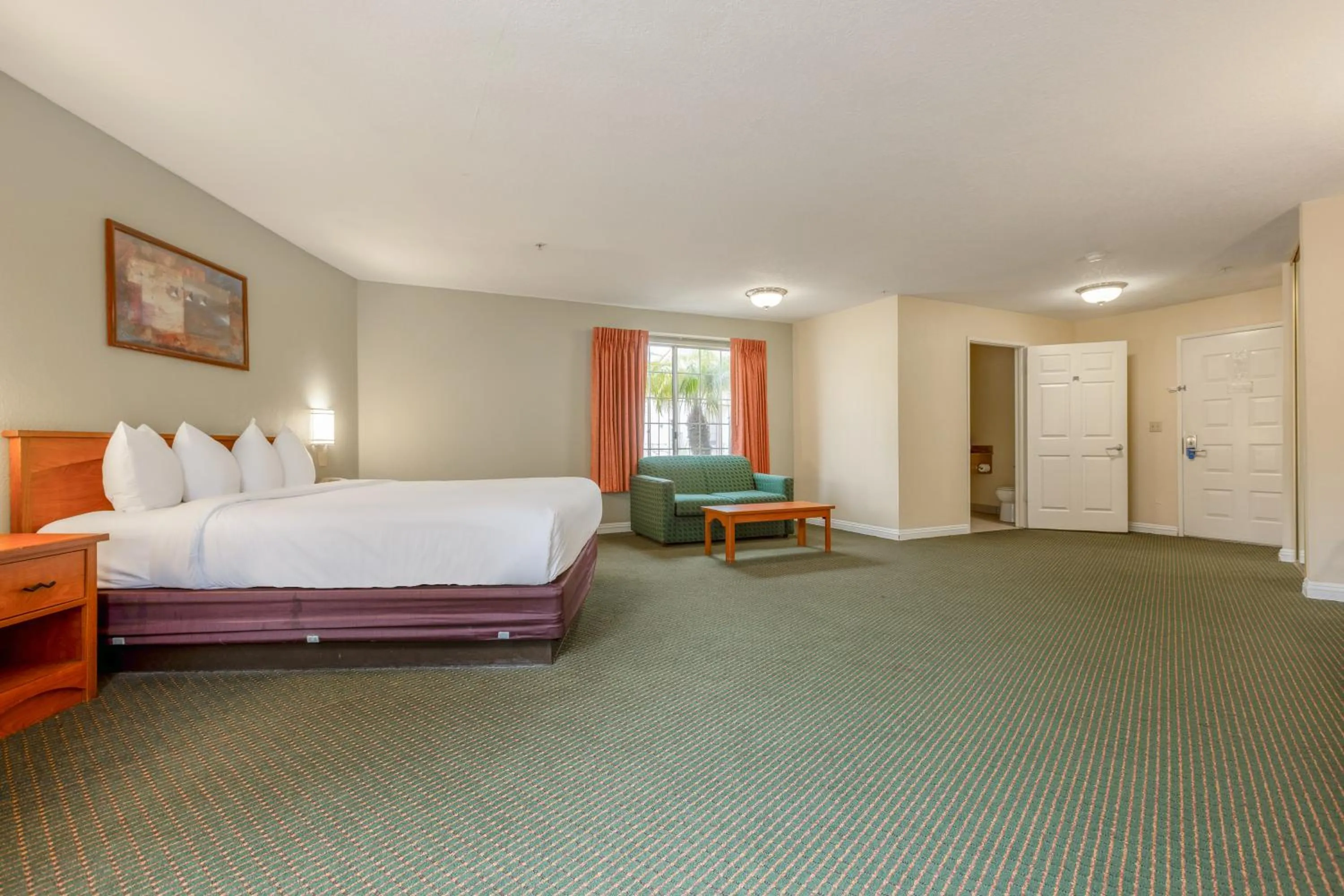 Bedroom, Bed in Hotel Avenida, San Clemente Beach