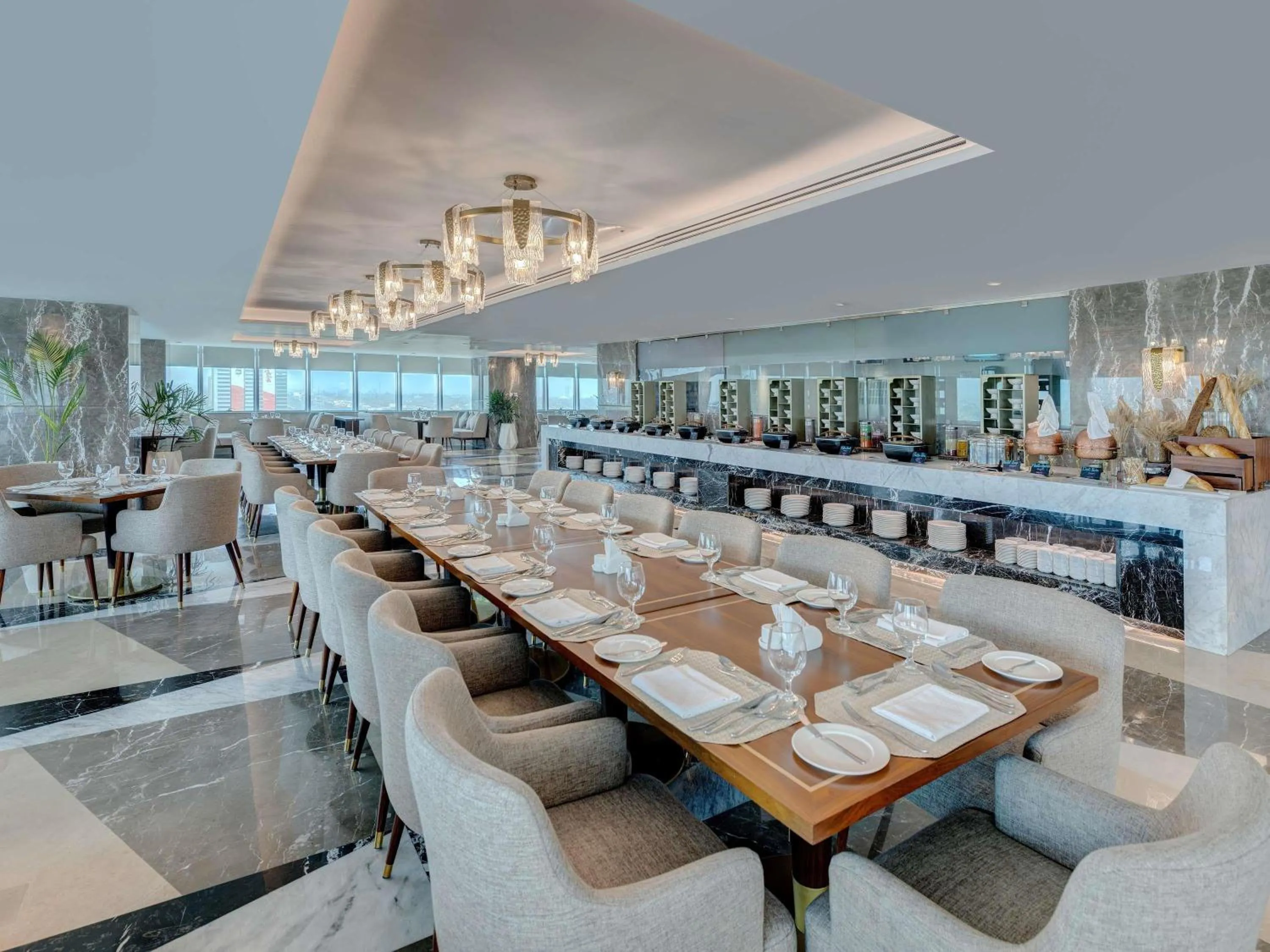 Restaurant/places to eat in Movenpick Hotel Centaurus Islamabad