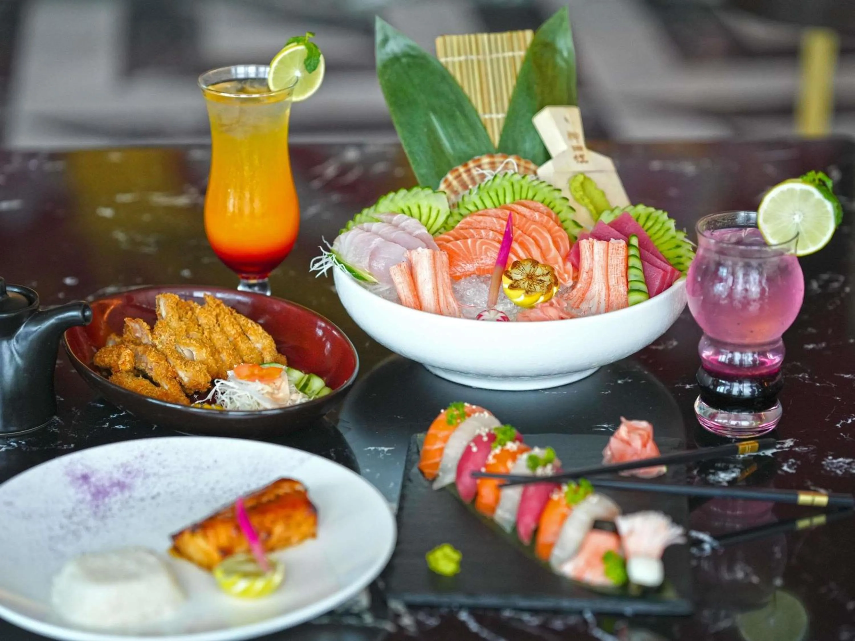 Restaurant/places to eat in Movenpick Hotel Centaurus Islamabad