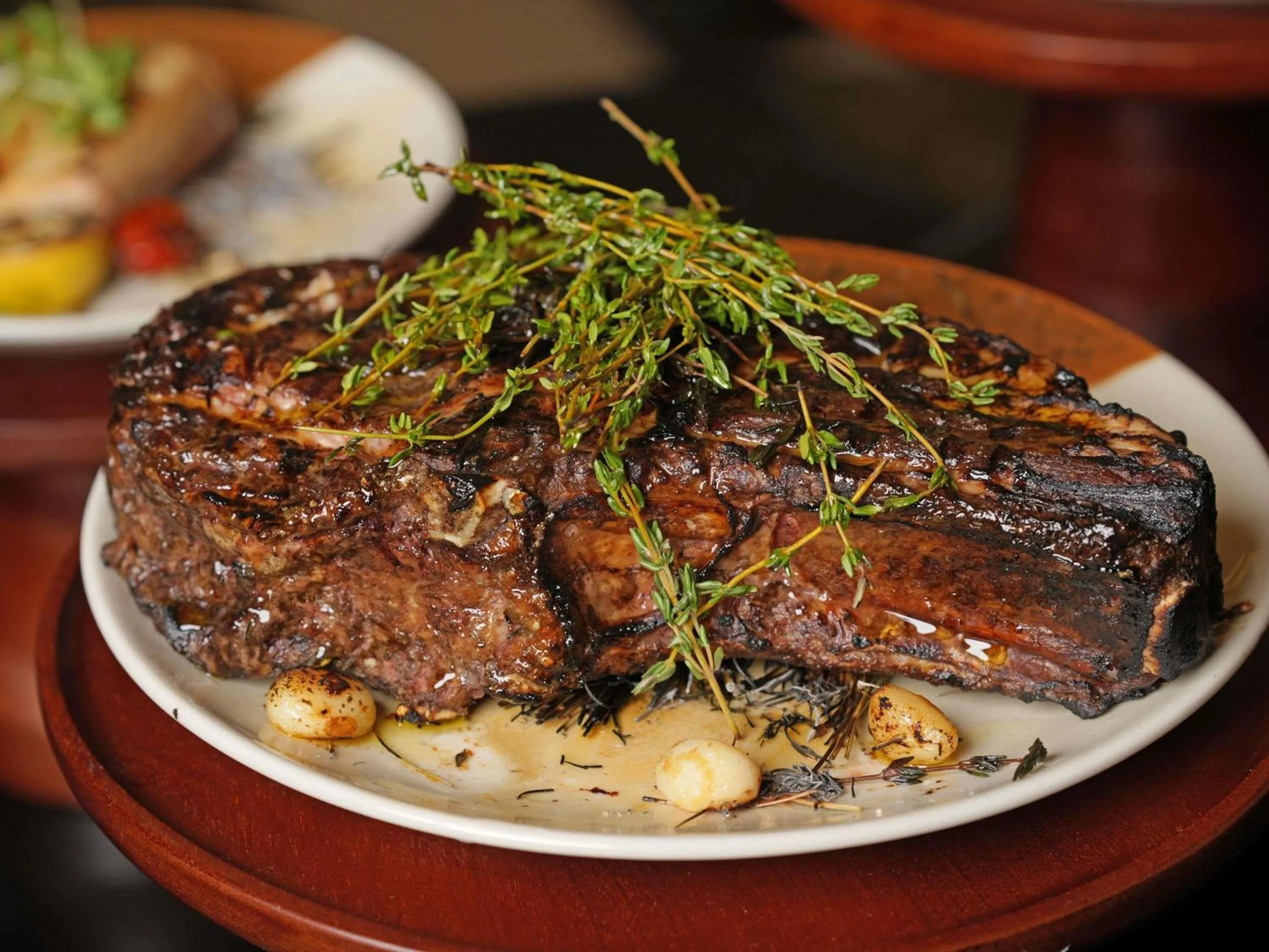 Restaurant/places to eat in Movenpick Hotel Centaurus Islamabad