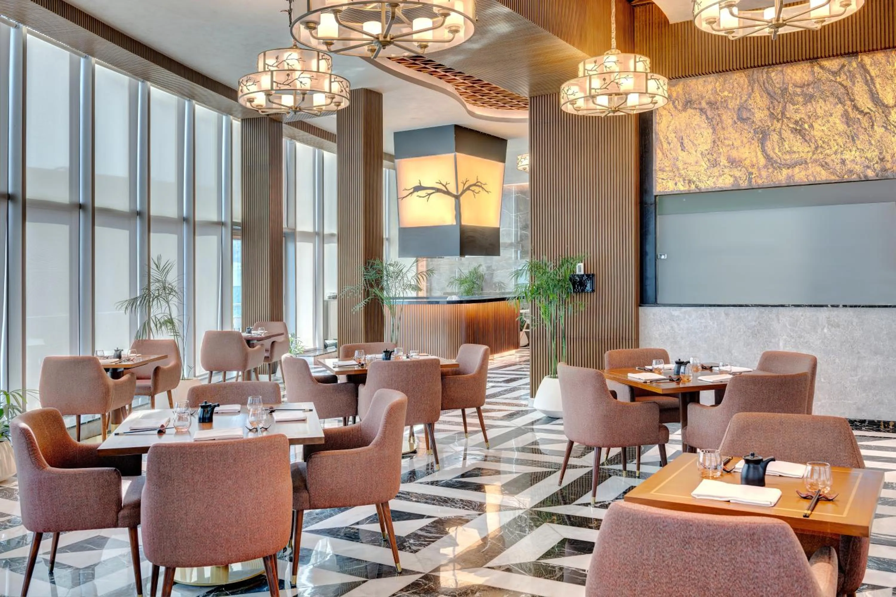 Restaurant/places to eat in Movenpick Hotel Centaurus Islamabad