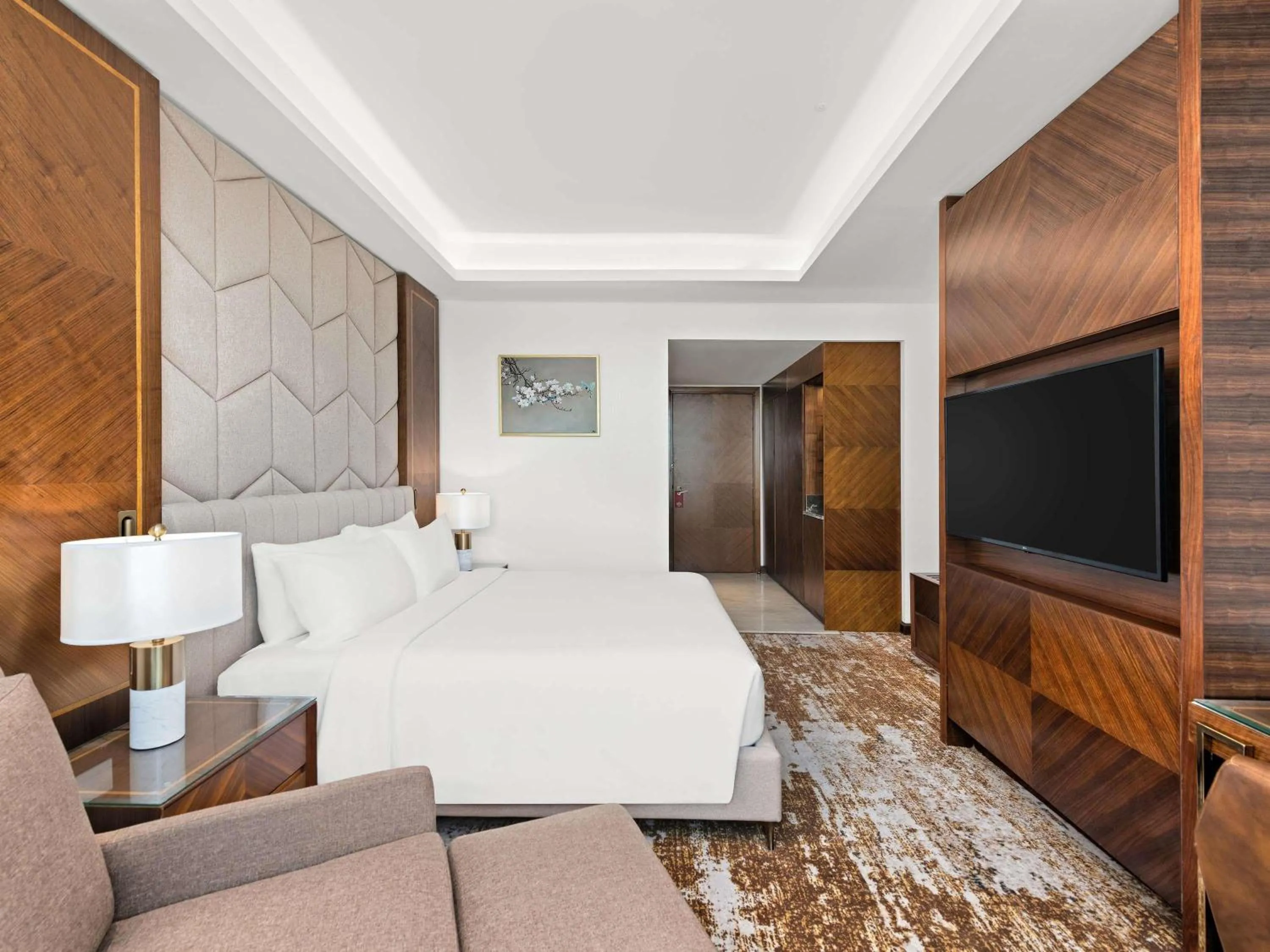 Bedroom, Bed in Movenpick Hotel Centaurus Islamabad