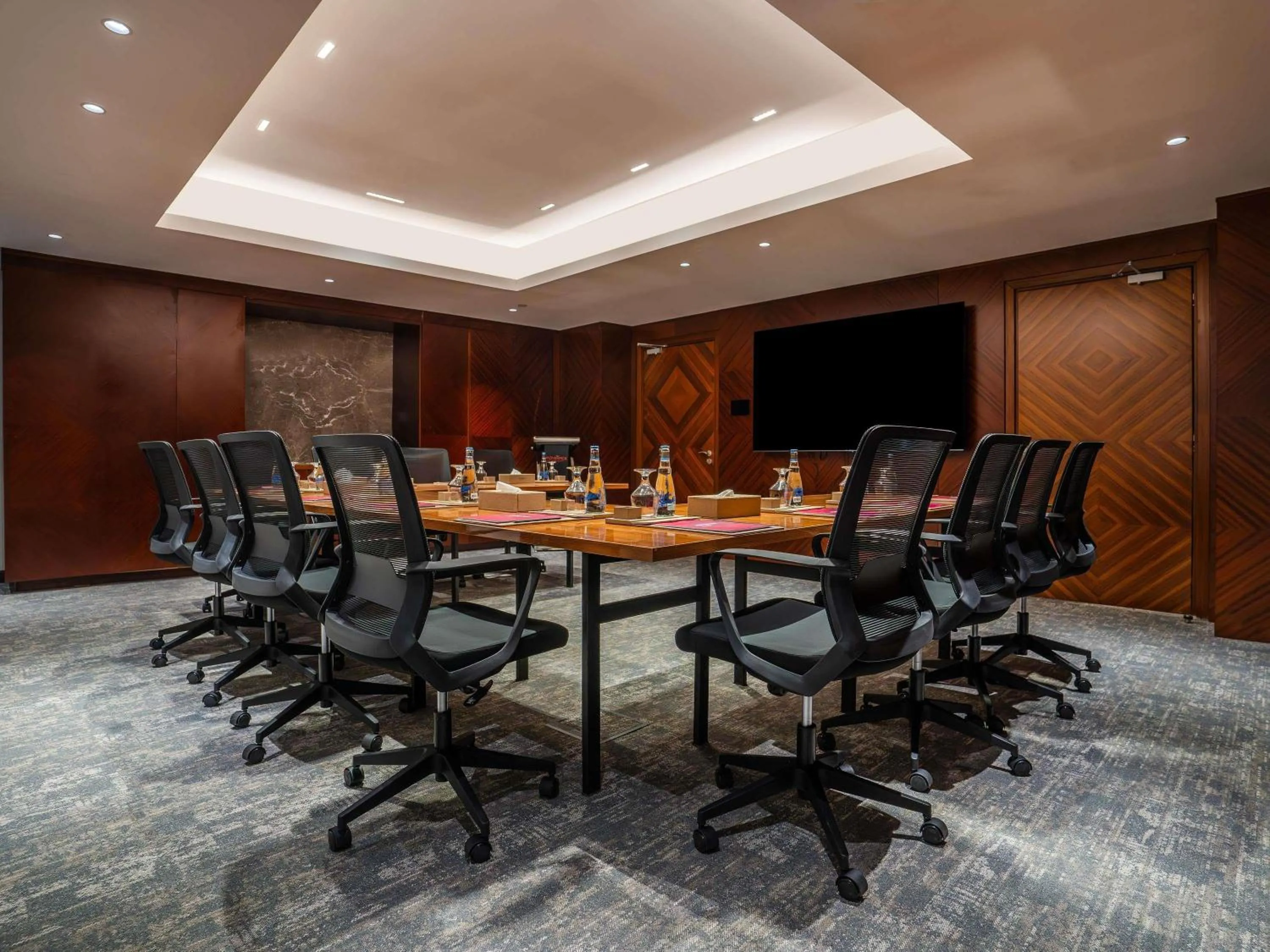 Meeting/conference room in Movenpick Hotel Centaurus Islamabad