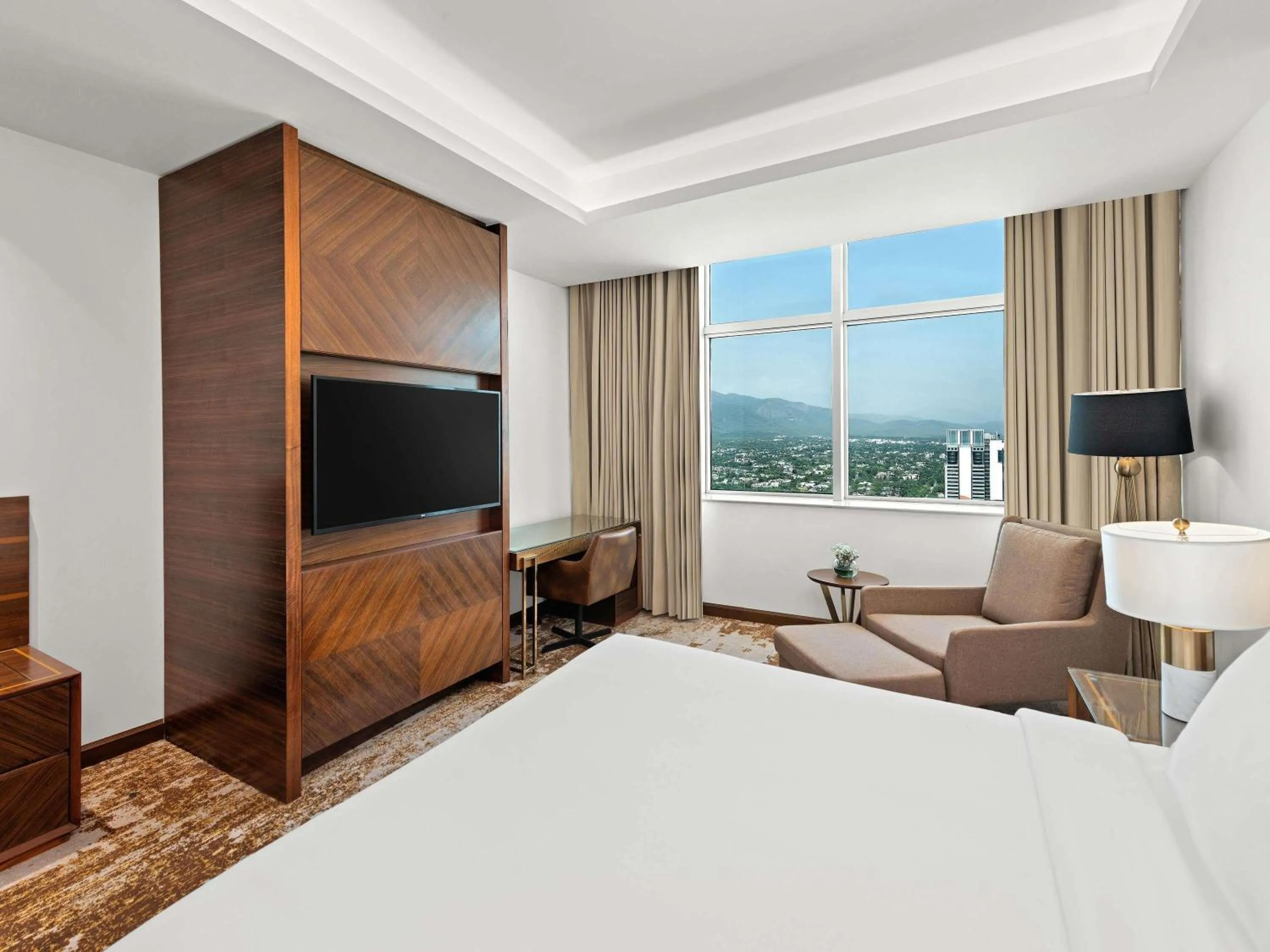 Bedroom, Bed in Movenpick Hotel Centaurus Islamabad