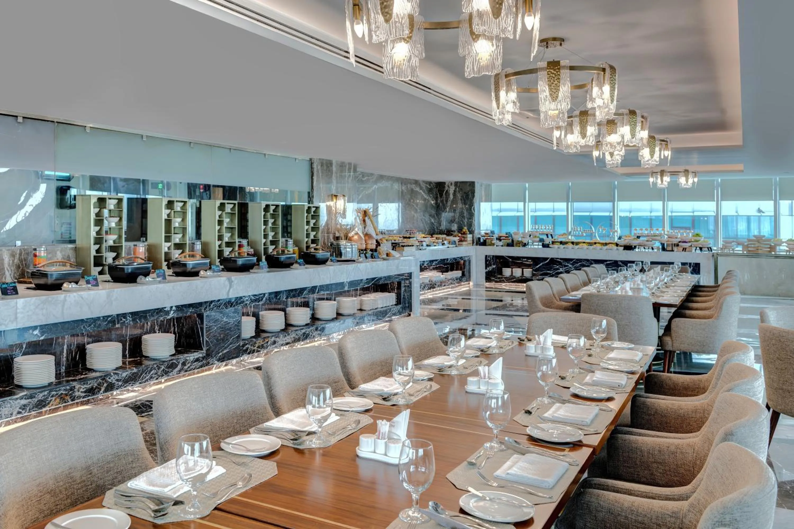 Restaurant/places to eat in Movenpick Hotel Centaurus Islamabad