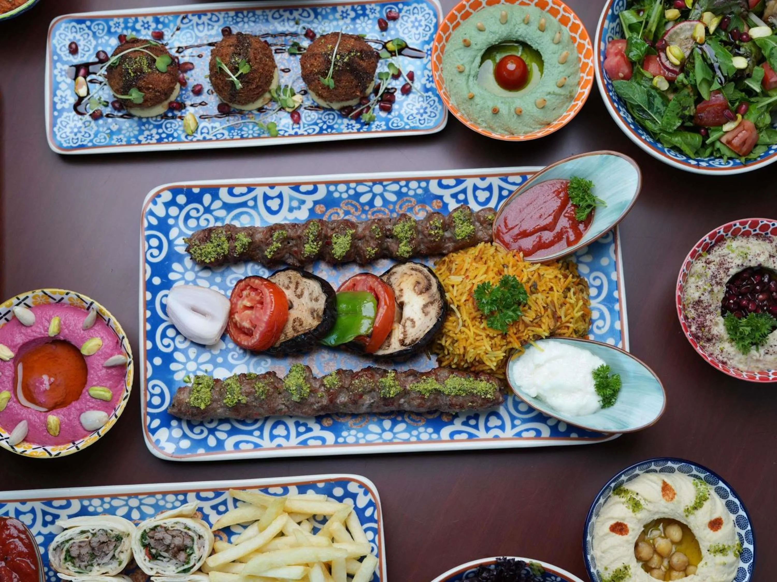 Restaurant/places to eat in Movenpick Hotel Centaurus Islamabad