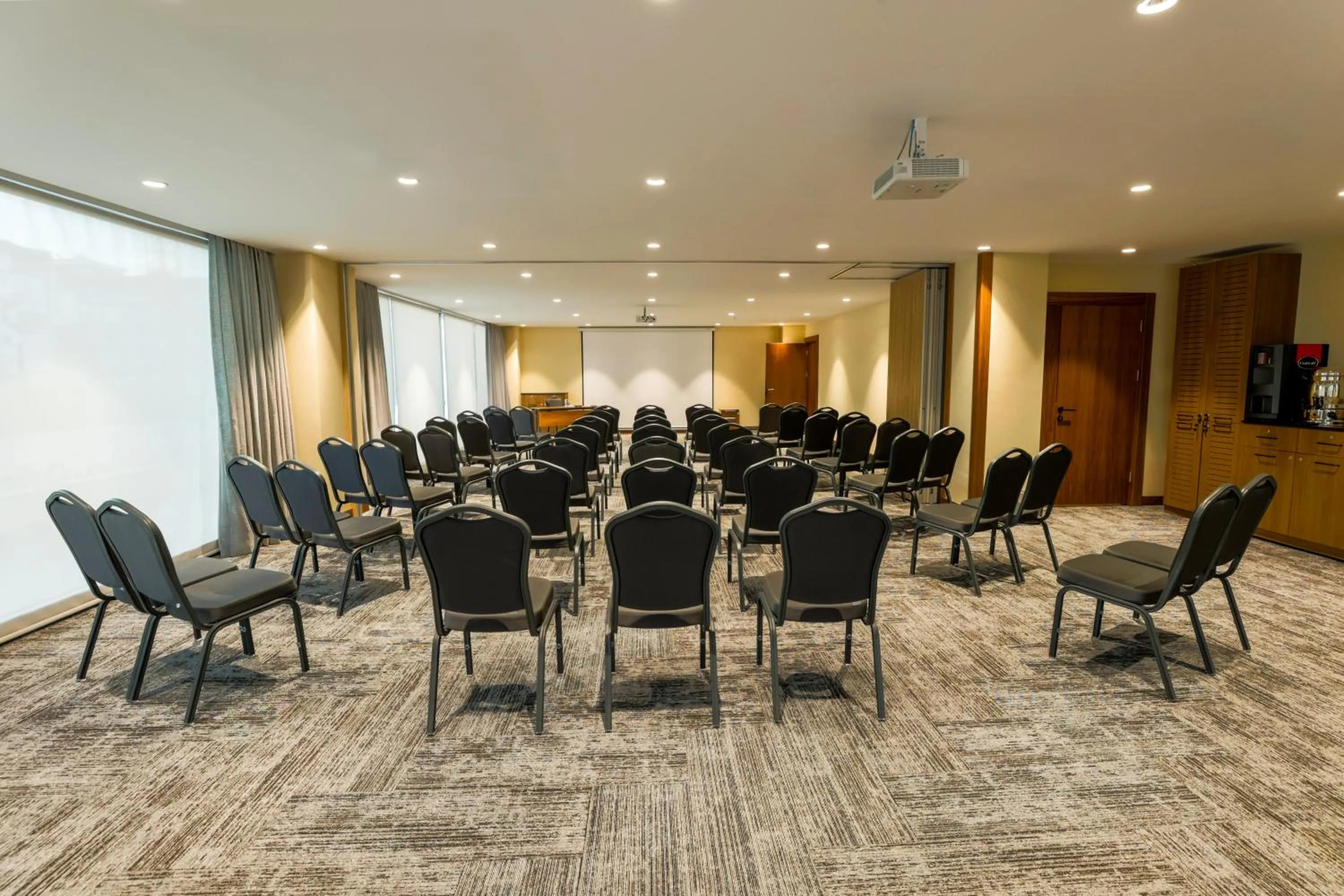 Meeting/conference room in ibis Styles Istanbul Kurtkoy