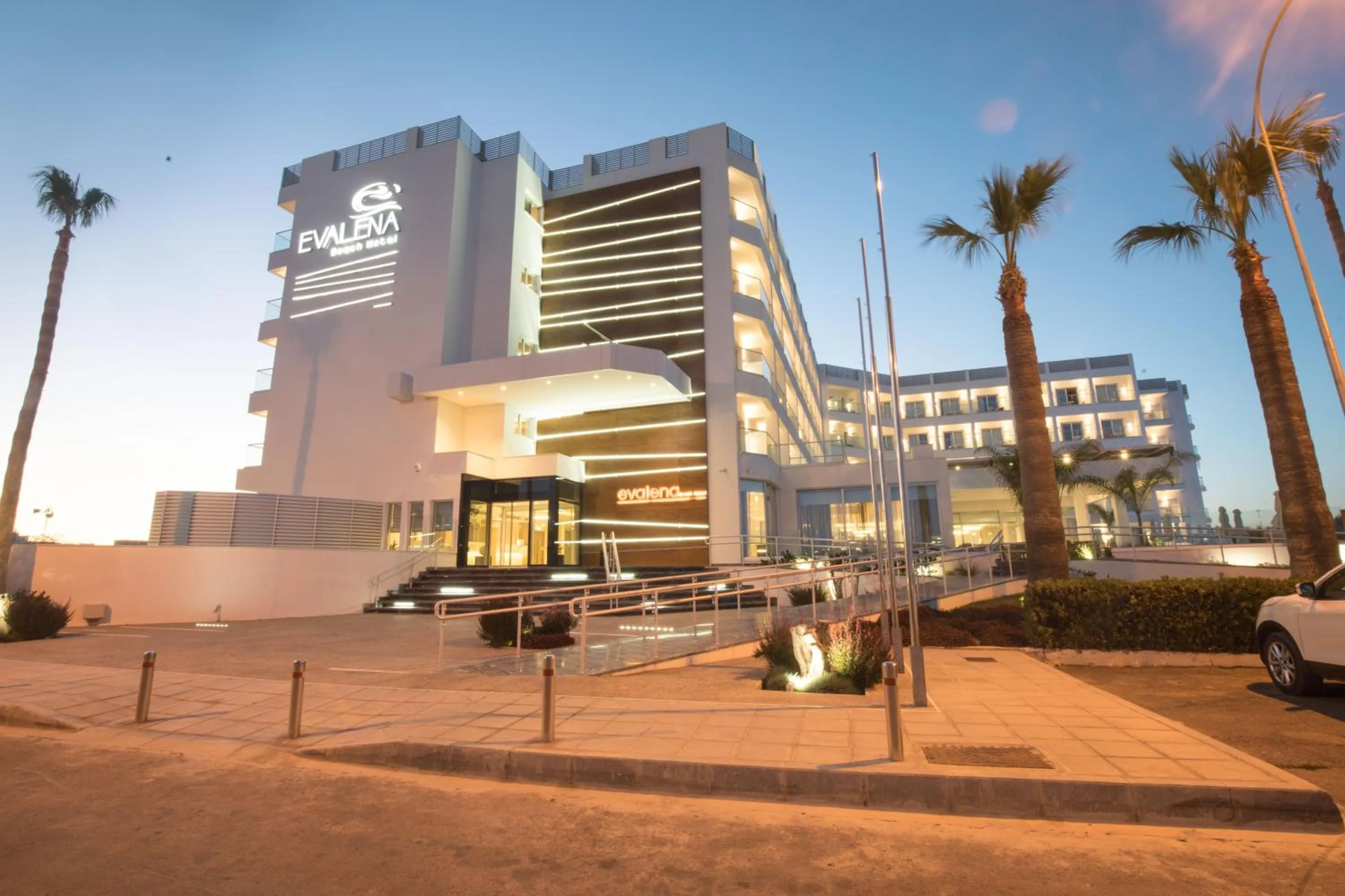 Property building in Evalena Beach Hotel