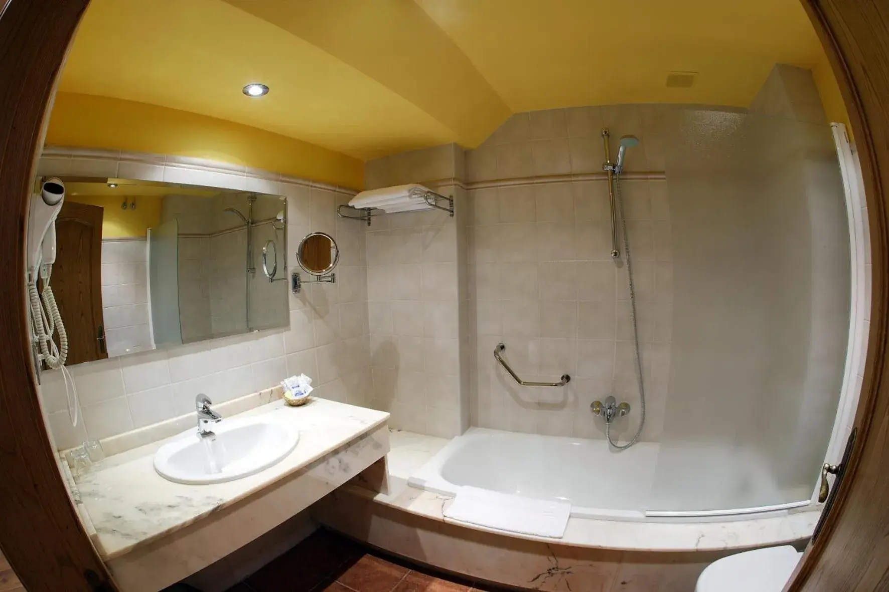 Superior Double Room in Hotel Spa San Marcos Superior Double Room in Hotel Spa San Marcos