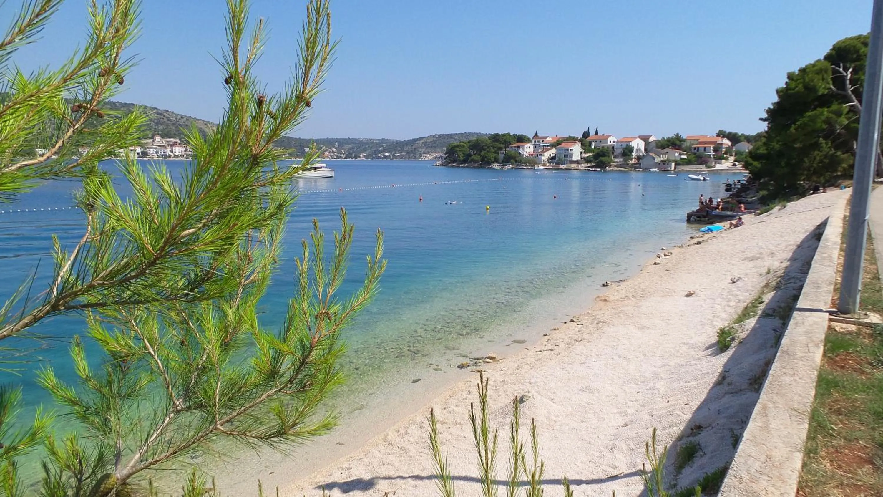 Beach in Apartments Dvor